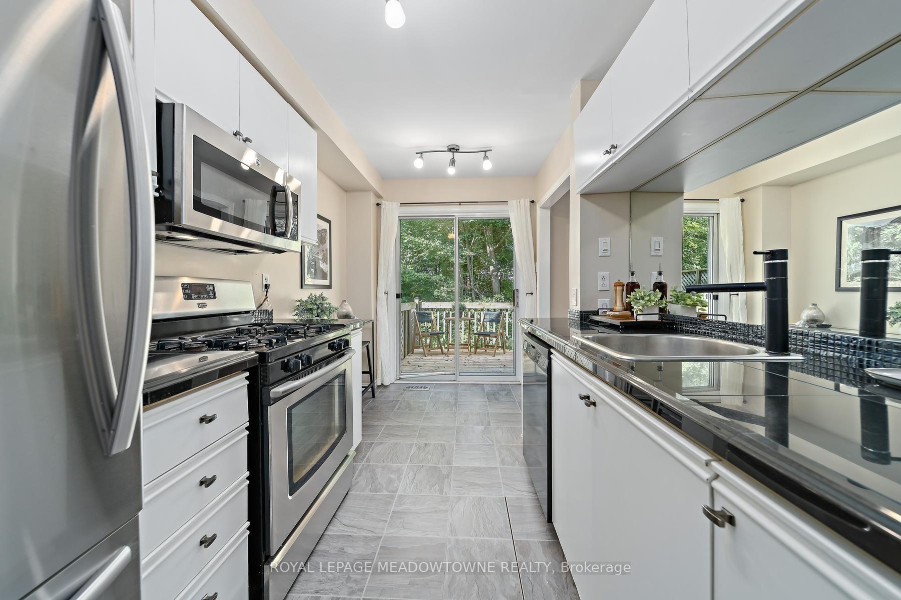 Photo 18 of Unit 174, 28 Maple Avenue, Halton Hills, Georgetown — HOMEH