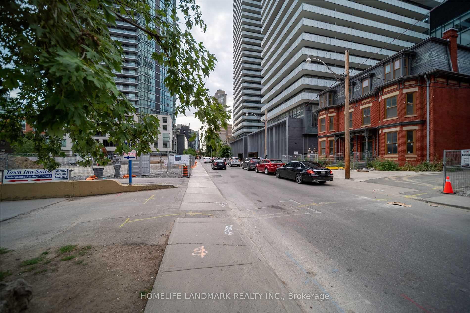 Photo 12 of Unit 3705, 50 Charles Street E, Toronto, Church-Yonge Corridor — HOMEH
