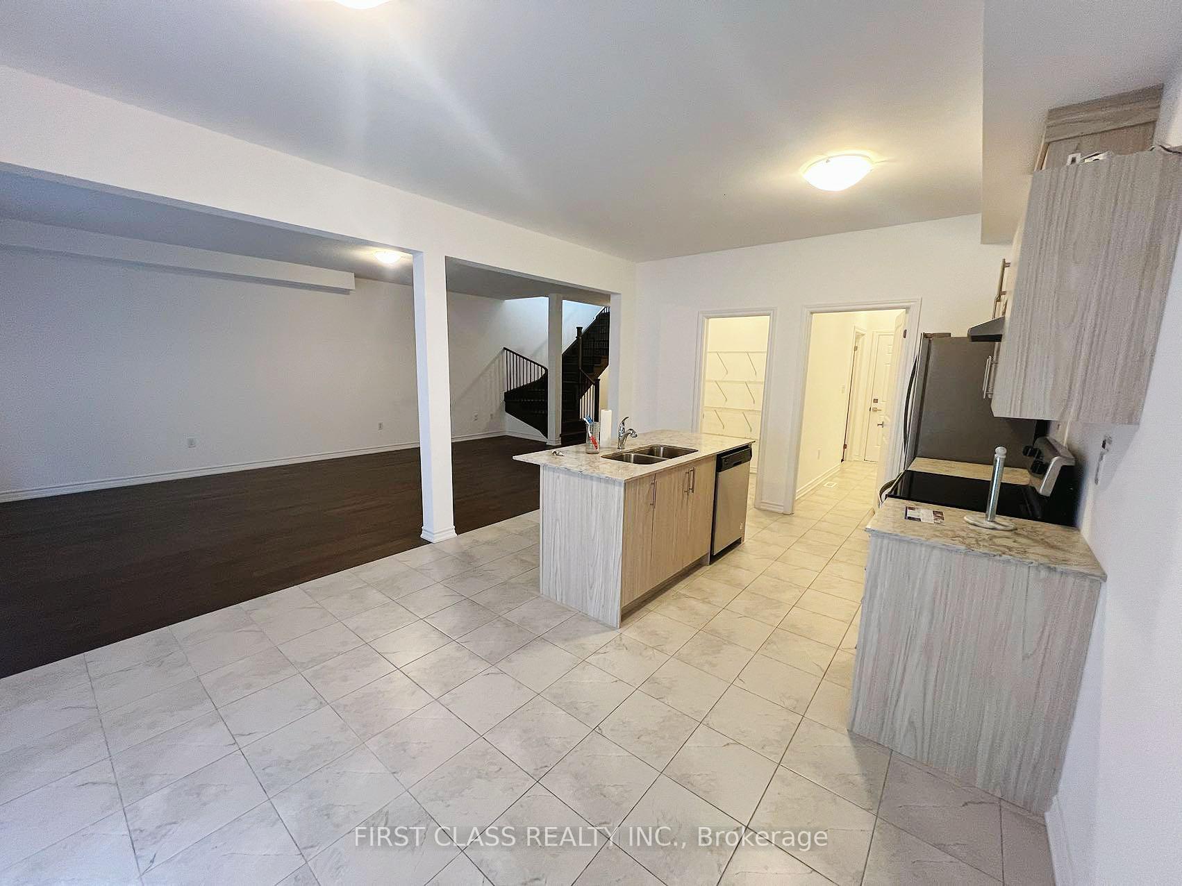 Photo 3 of 55 Wheatfield Road, Barrie, Rural Barrie Southeast — HOMEH