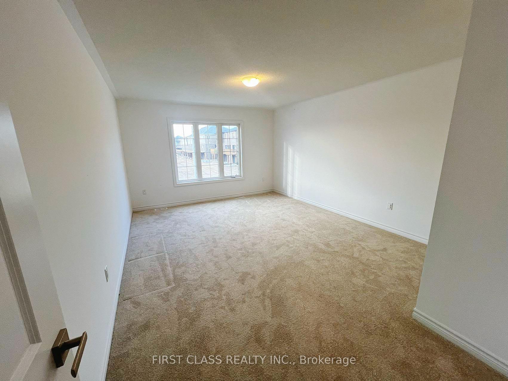 Photo 11 of 55 Wheatfield Road, Barrie, Rural Barrie Southeast — HOMEH