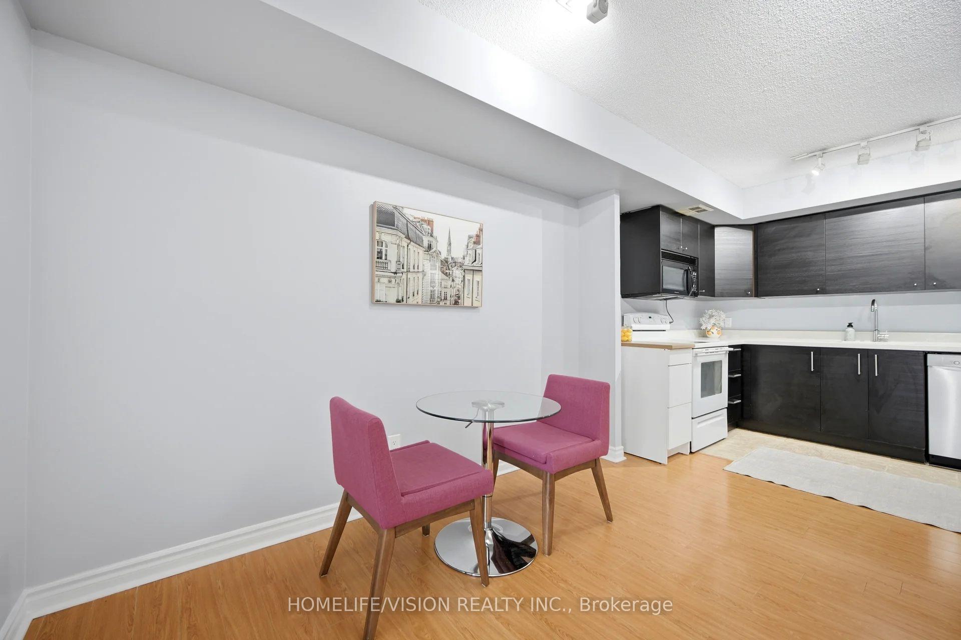 Photo 11 of Unit 706, 25 The Esplanade, Toronto, Waterfront Communities — HOMEH