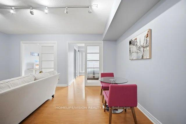 Photo 13 of Unit 706, 25 The Esplanade, Toronto, Waterfront Communities — HOMEH