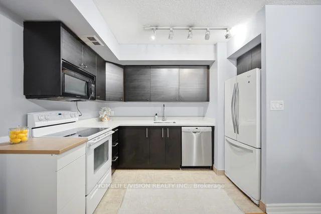 Photo 14 of Unit 706, 25 The Esplanade, Toronto, Waterfront Communities — HOMEH