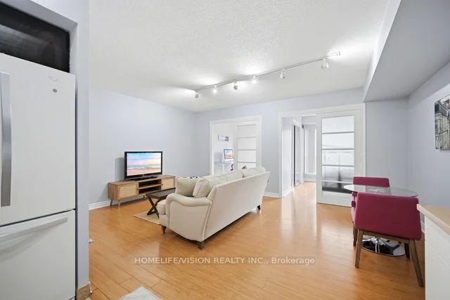 Photo 16 of Unit 706, 25 The Esplanade, Toronto, Waterfront Communities — HOMEH