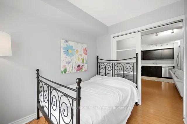 Photo 19 of Unit 706, 25 The Esplanade, Toronto, Waterfront Communities — HOMEH