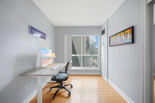 Photo 20 of Unit 706, 25 The Esplanade, Toronto, Waterfront Communities — HOMEH