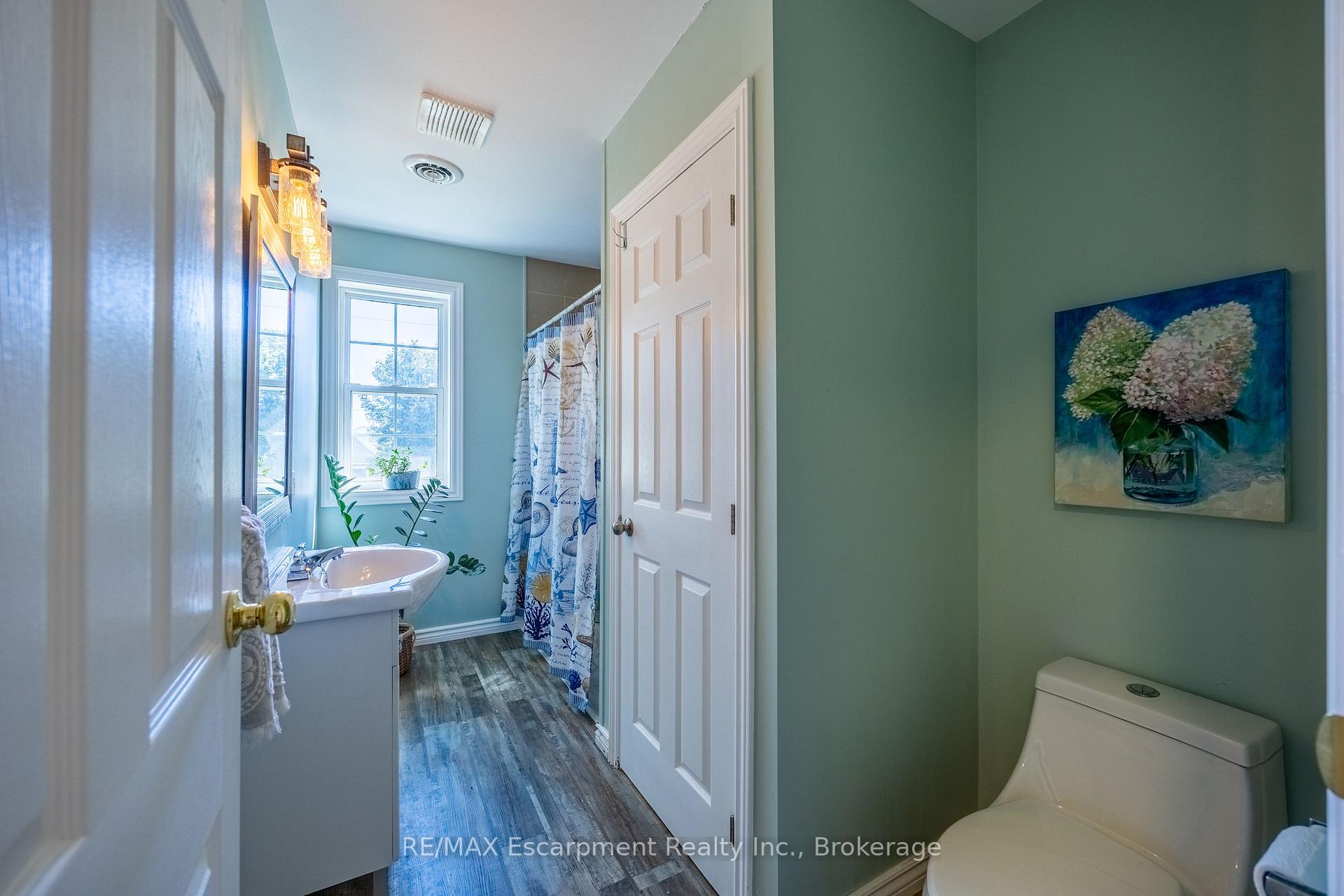 Photo 19 of 116 Erie Boulevard, Norfolk, Long Point — HOMEH