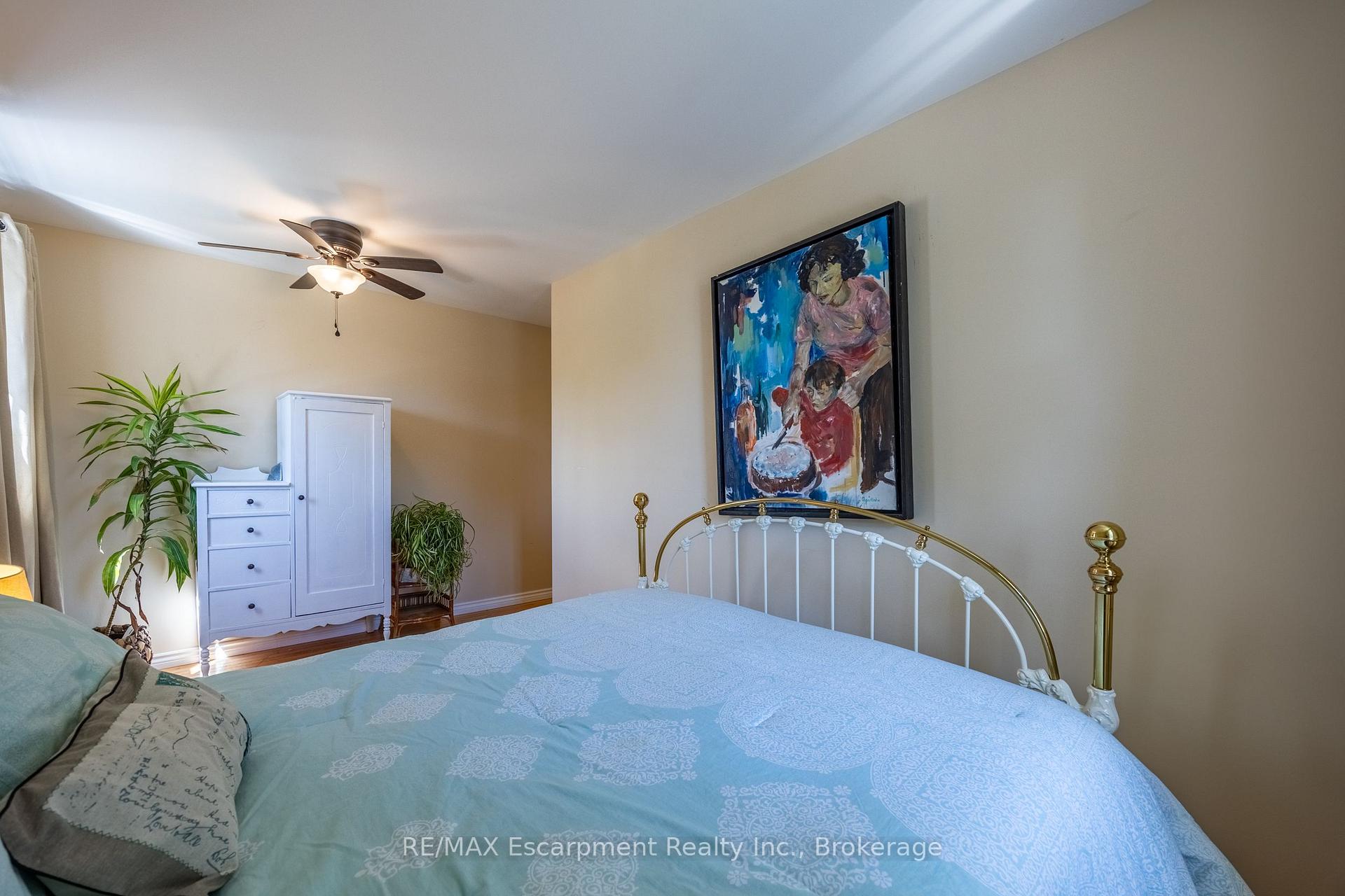 Photo 21 of 116 Erie Boulevard, Norfolk, Long Point — HOMEH