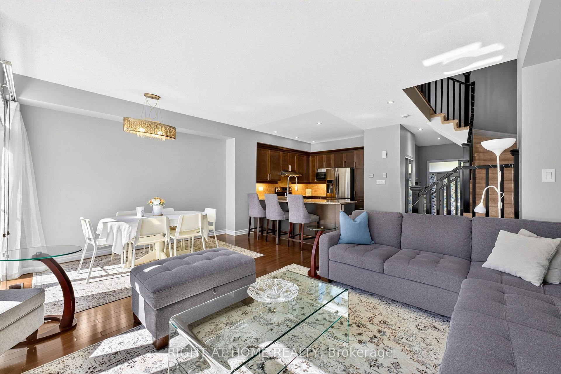Photo 17 of 161 Mattingly Way, Ottawa, Riverside South/Gloucester Glen — HOMEH