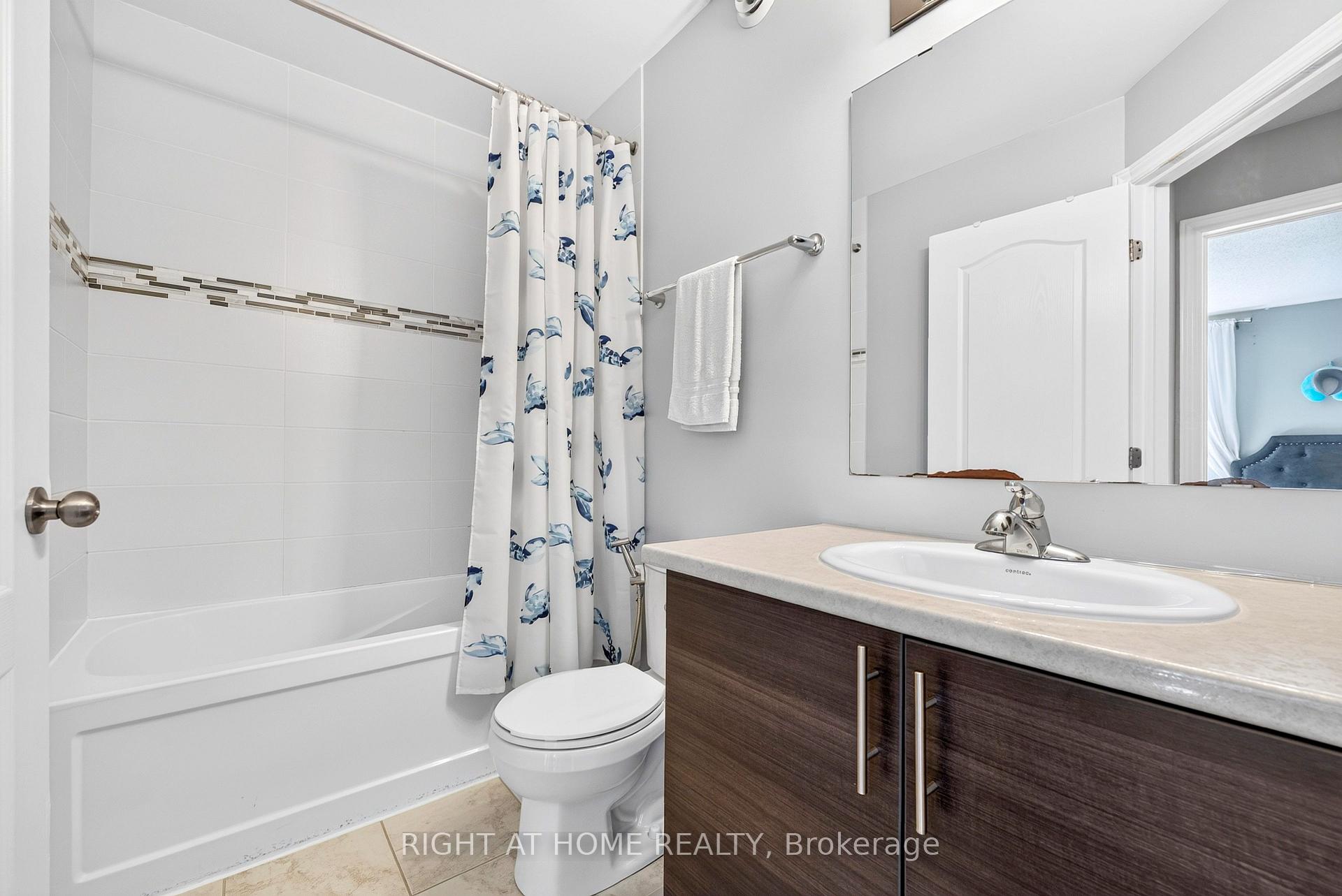Photo 25 of 161 Mattingly Way, Ottawa, Riverside South/Gloucester Glen — HOMEH