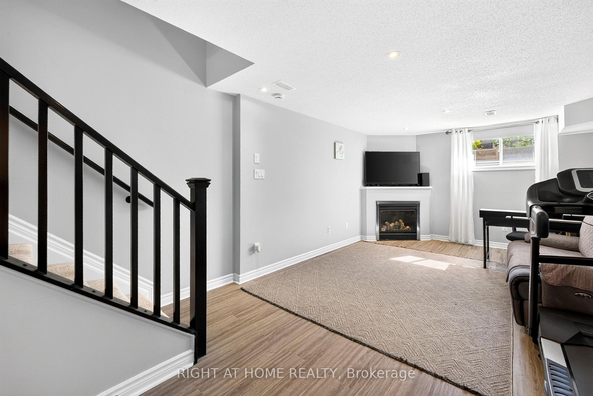 Photo 34 of 161 Mattingly Way, Ottawa, Riverside South/Gloucester Glen — HOMEH