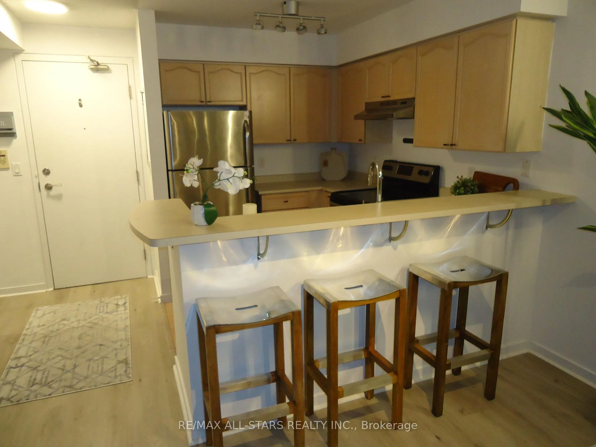 Photo 24 of Unit 621, 250 Manitoba Street, Etobicoke, Mimico — HOMEH
