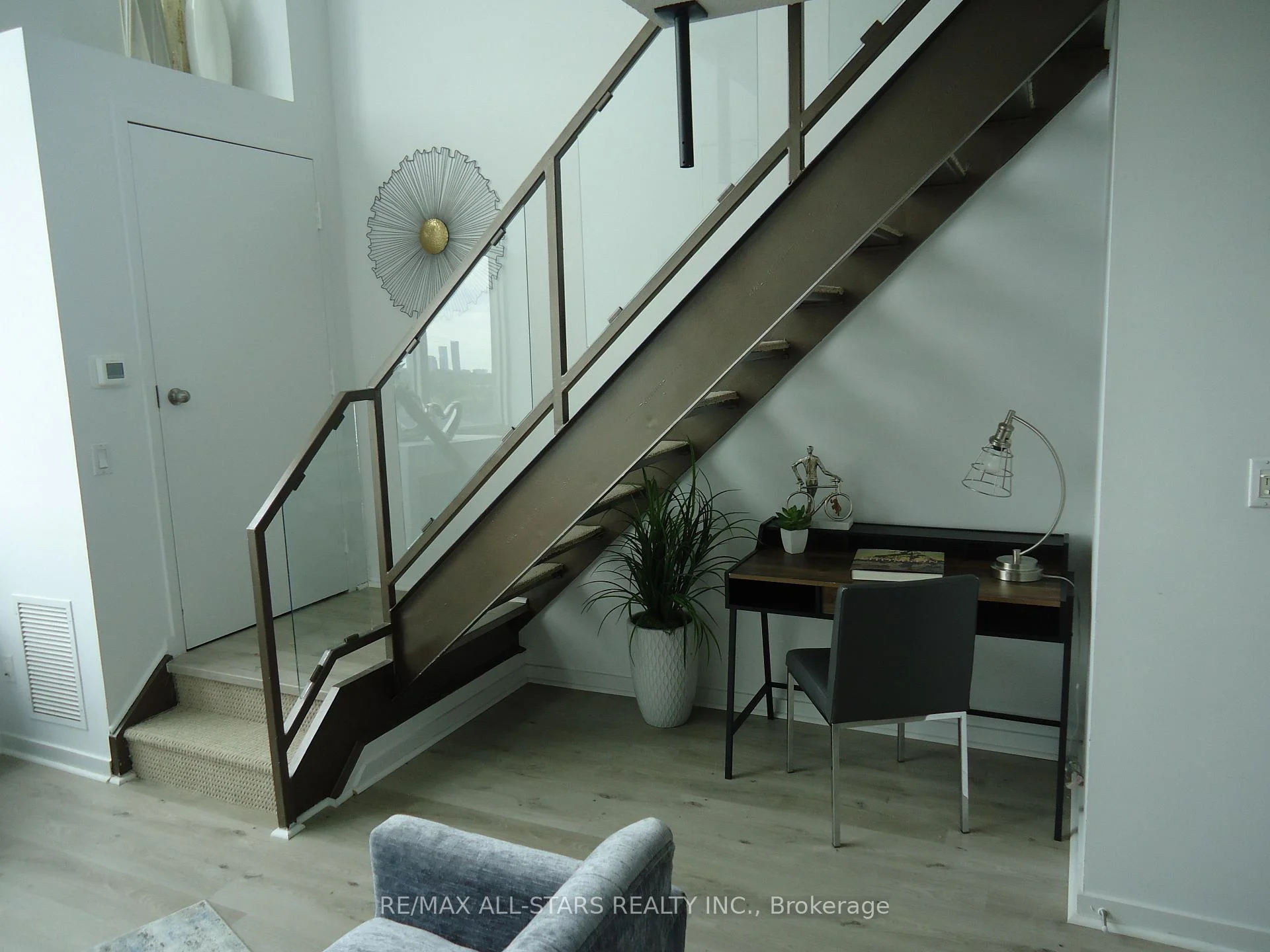 Photo 25 of Unit 621, 250 Manitoba Street, Etobicoke, Mimico — HOMEH