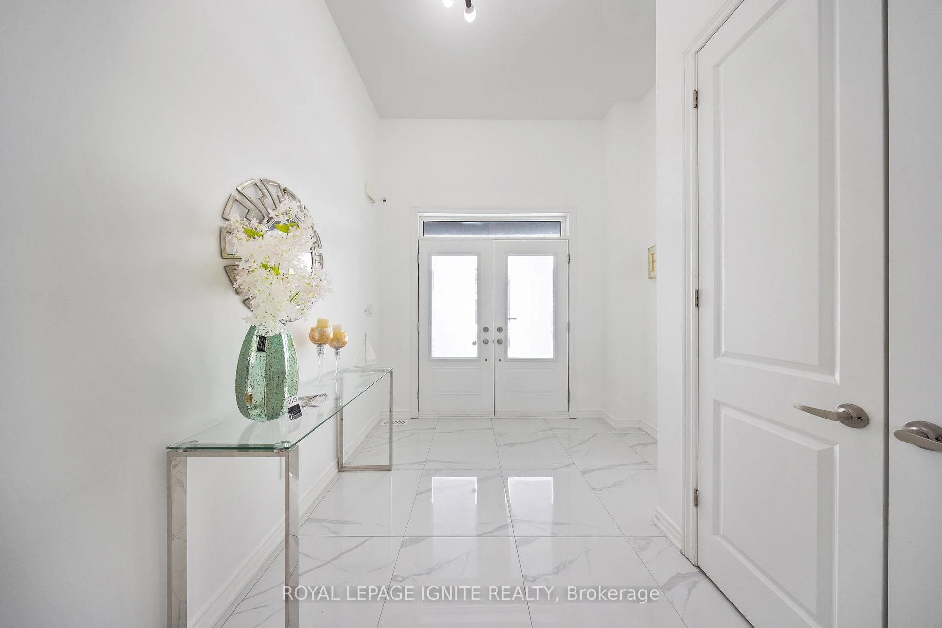 Photo 12 of 82 Closson Drive, Whitby, Lynde Creek — HOMEH