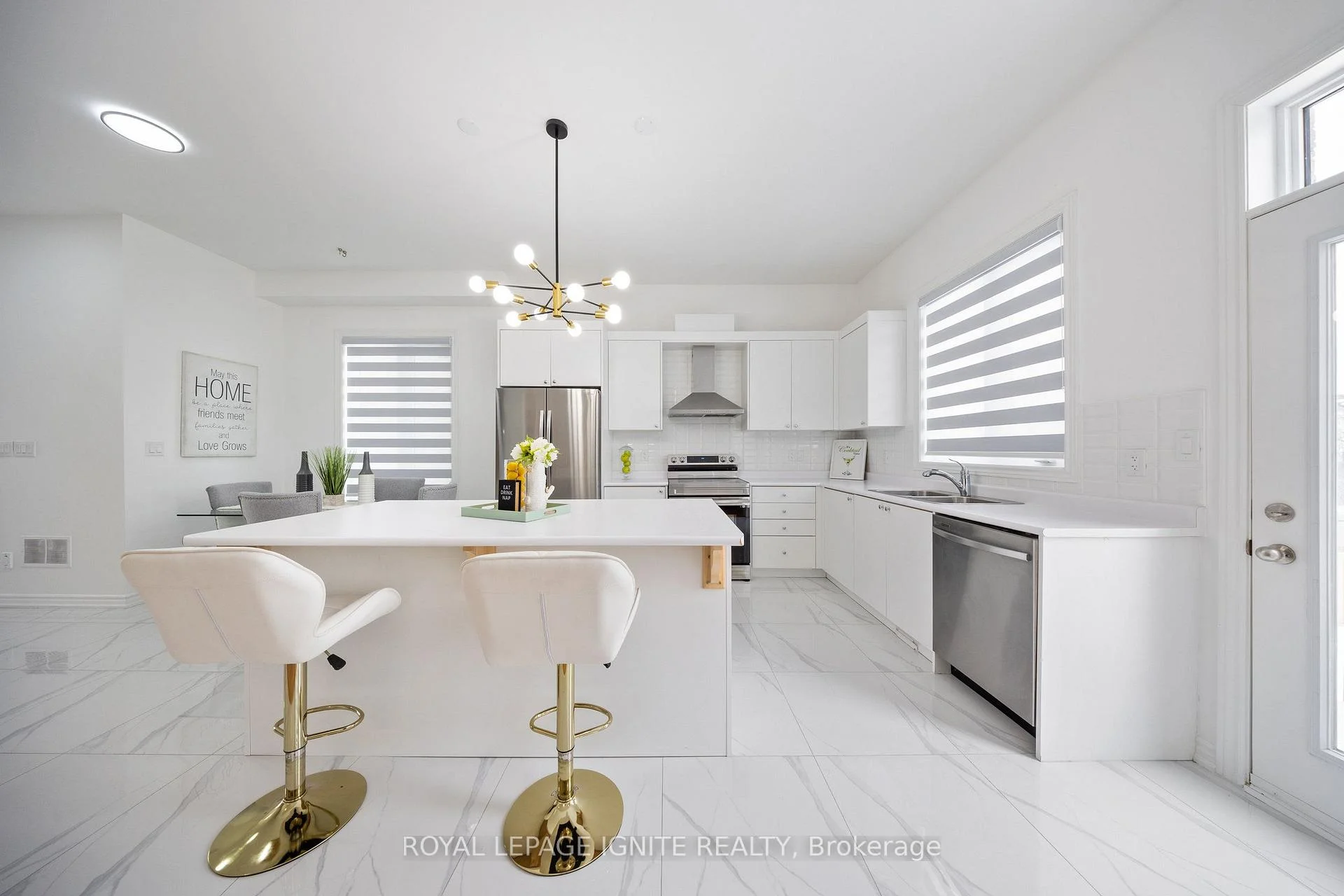 Photo 15 of 82 Closson Drive, Whitby, Lynde Creek — HOMEH