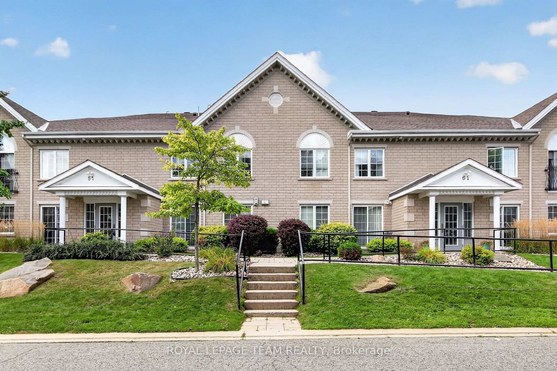 Photo 6 of Unit 2A, 51 Robson Court, Ottawa, Kanata - Kanata Lakes/Heritage Hills — HOMEH