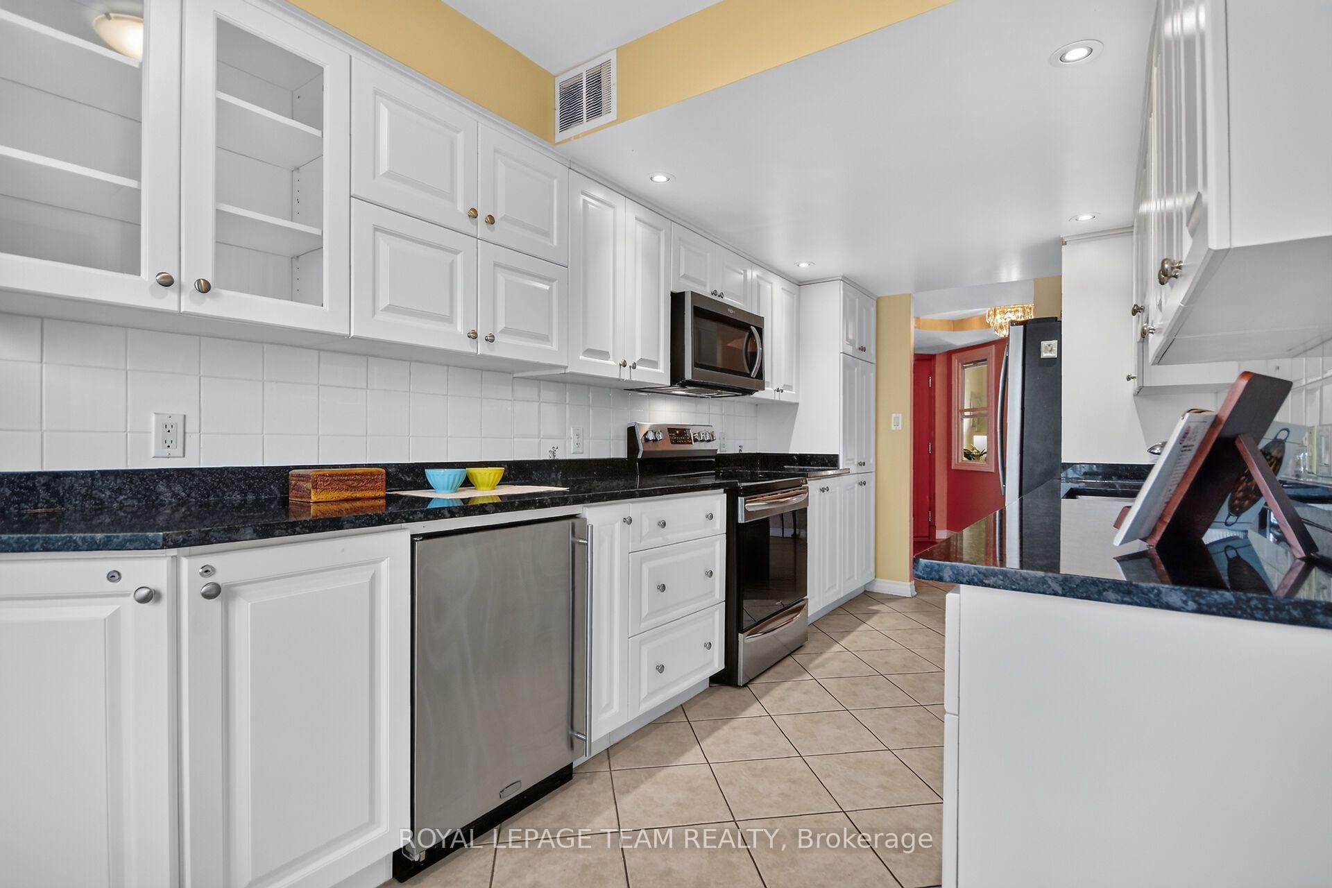 Photo 27 of Unit 2A, 51 Robson Court, Ottawa, Kanata - Kanata Lakes/Heritage Hills — HOMEH