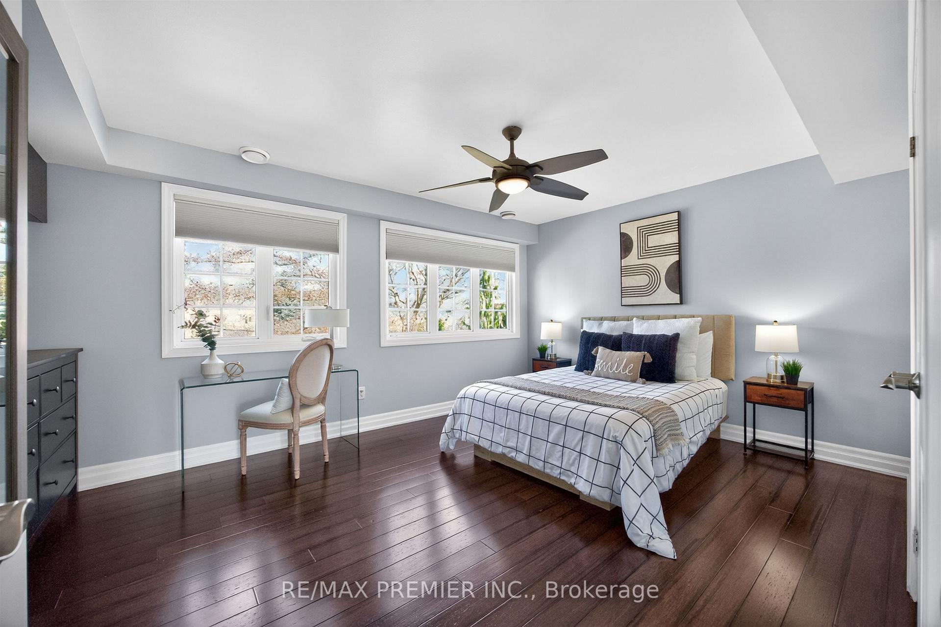 Photo 22 of 19 Park Lane, Etobicoke, Stonegate-Queensway — HOMEH