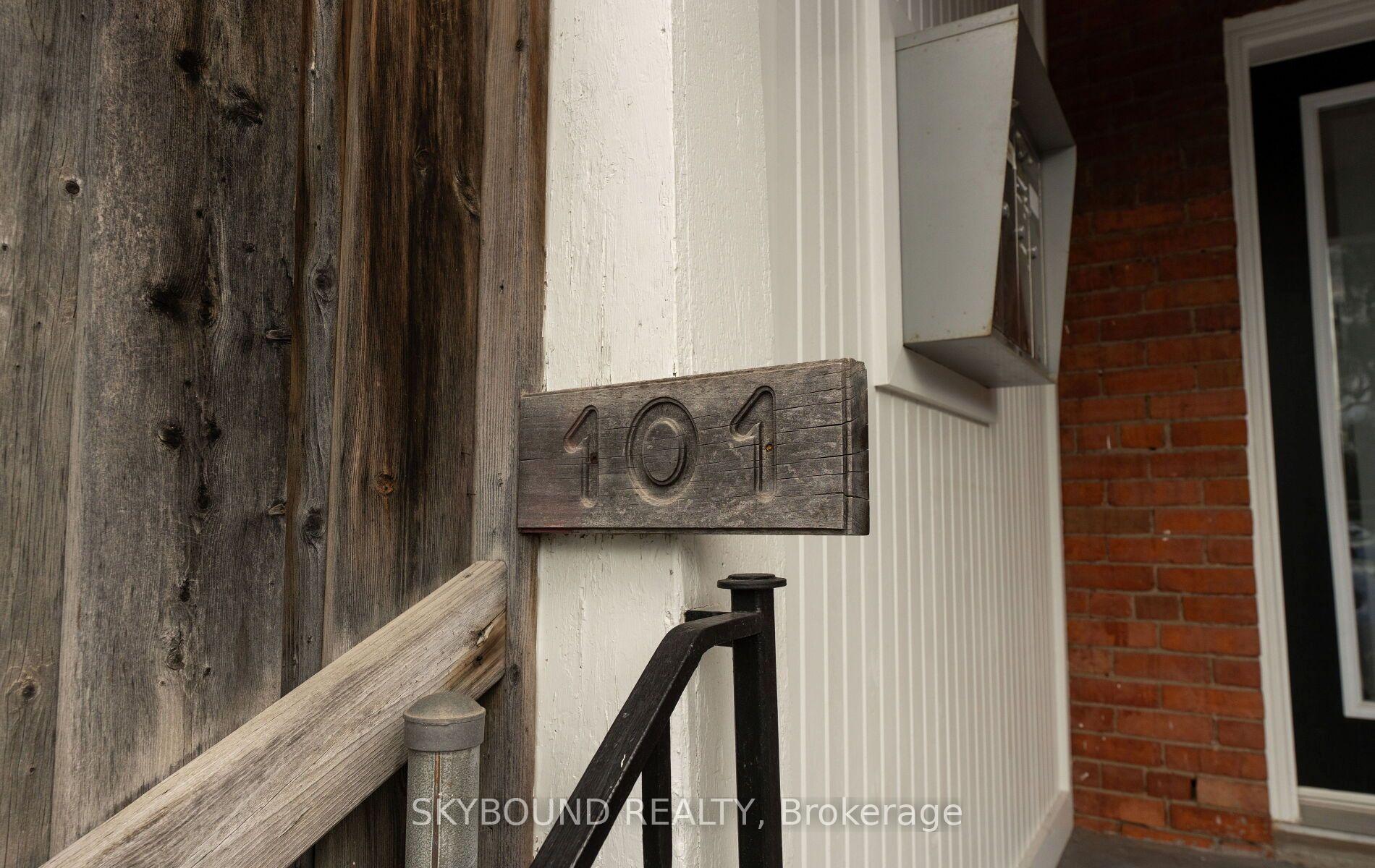 Photo 4 of 101 Ford Street, Toronto, Weston-Pellam Park — HOMEH