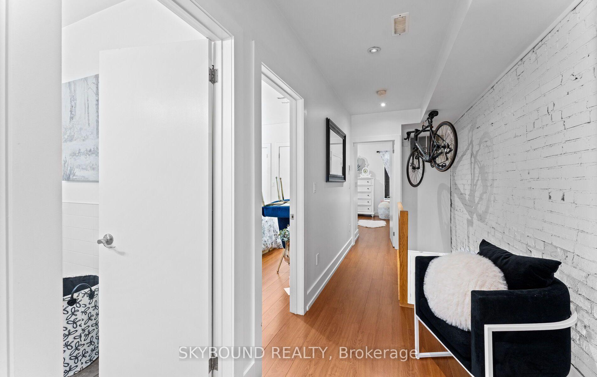 Photo 17 of 101 Ford Street, Toronto, Weston-Pellam Park — HOMEH
