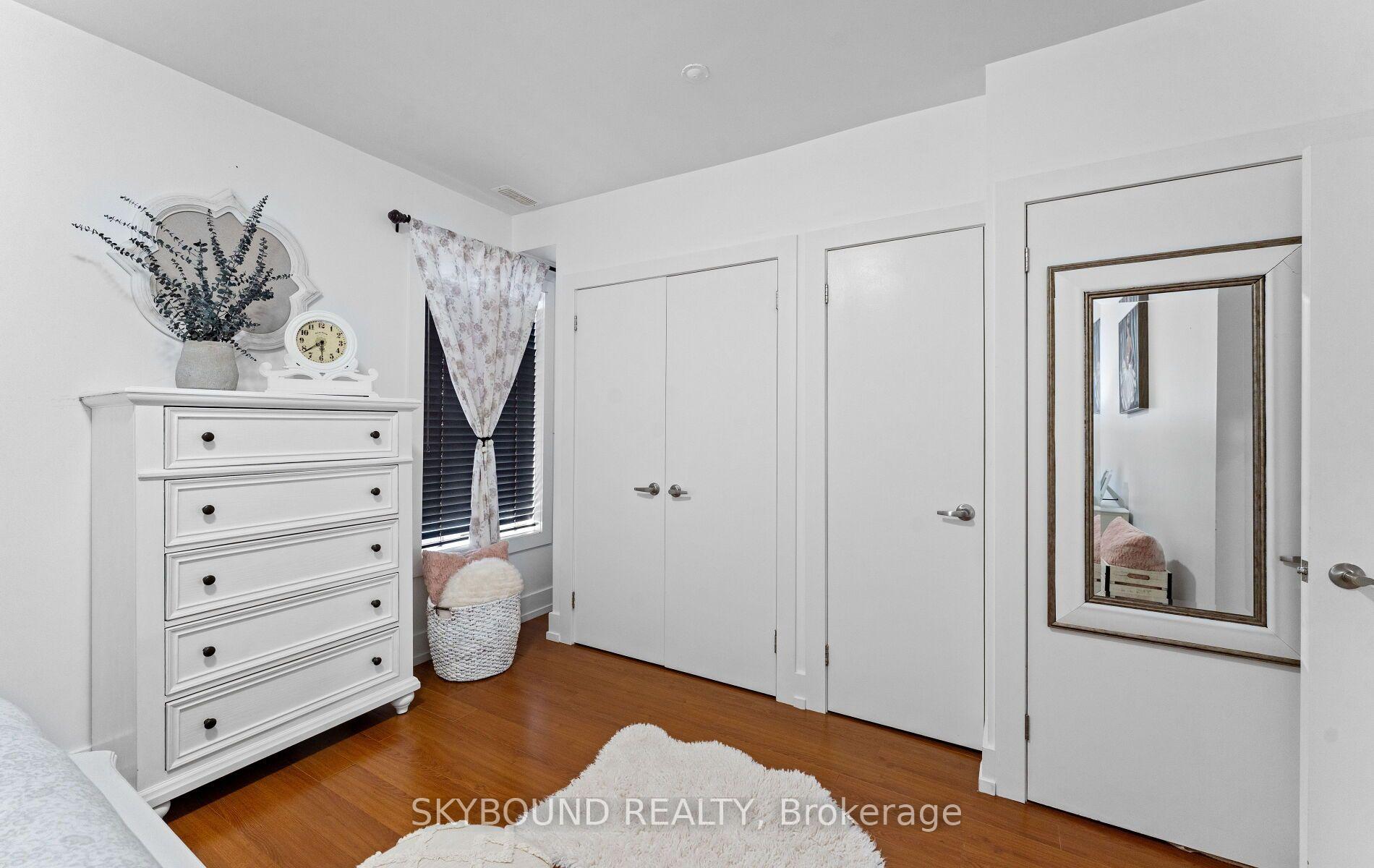 Photo 19 of 101 Ford Street, Toronto, Weston-Pellam Park — HOMEH