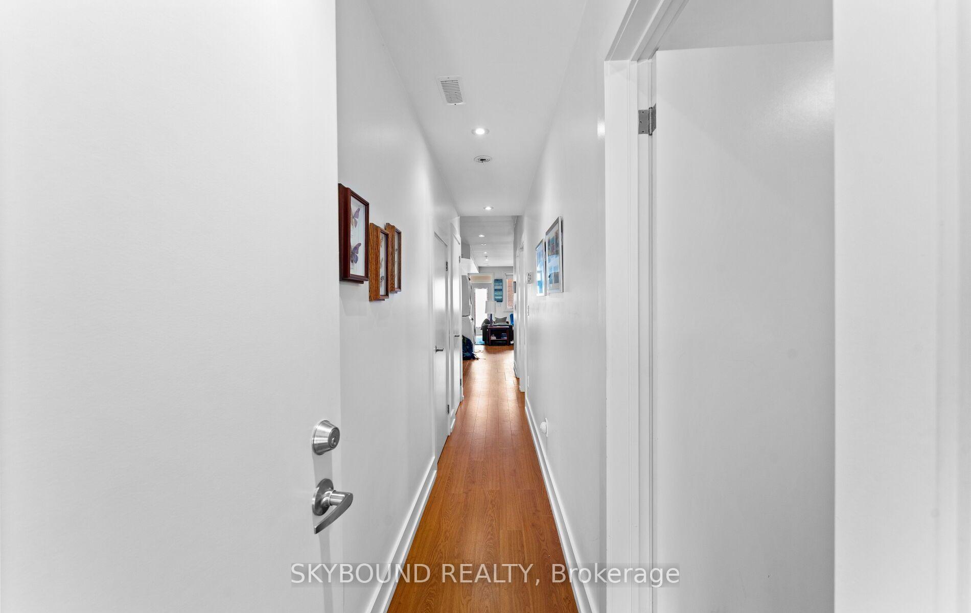 Photo 25 of 101 Ford Street, Toronto, Weston-Pellam Park — HOMEH