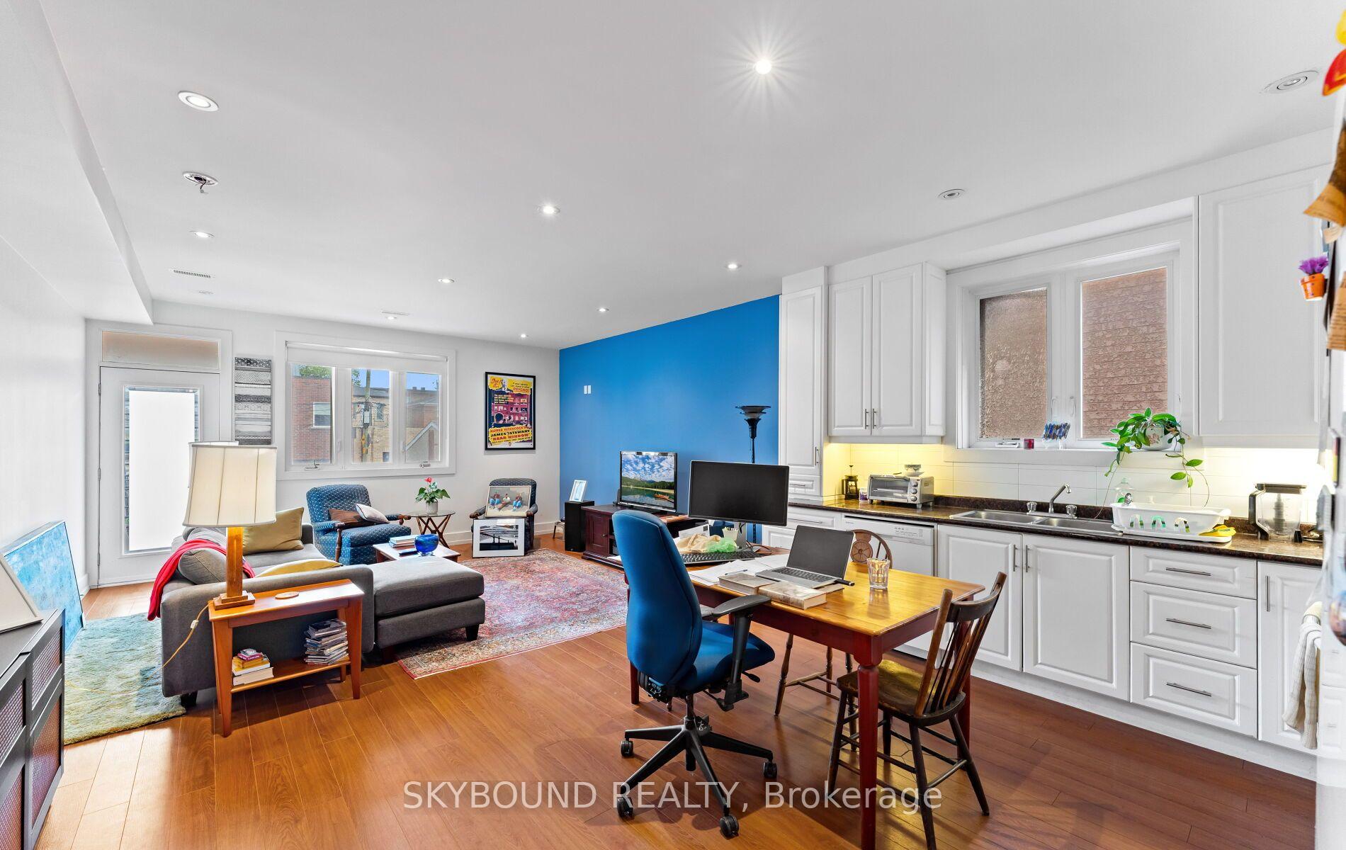 Photo 32 of 101 Ford Street, Toronto, Weston-Pellam Park — HOMEH