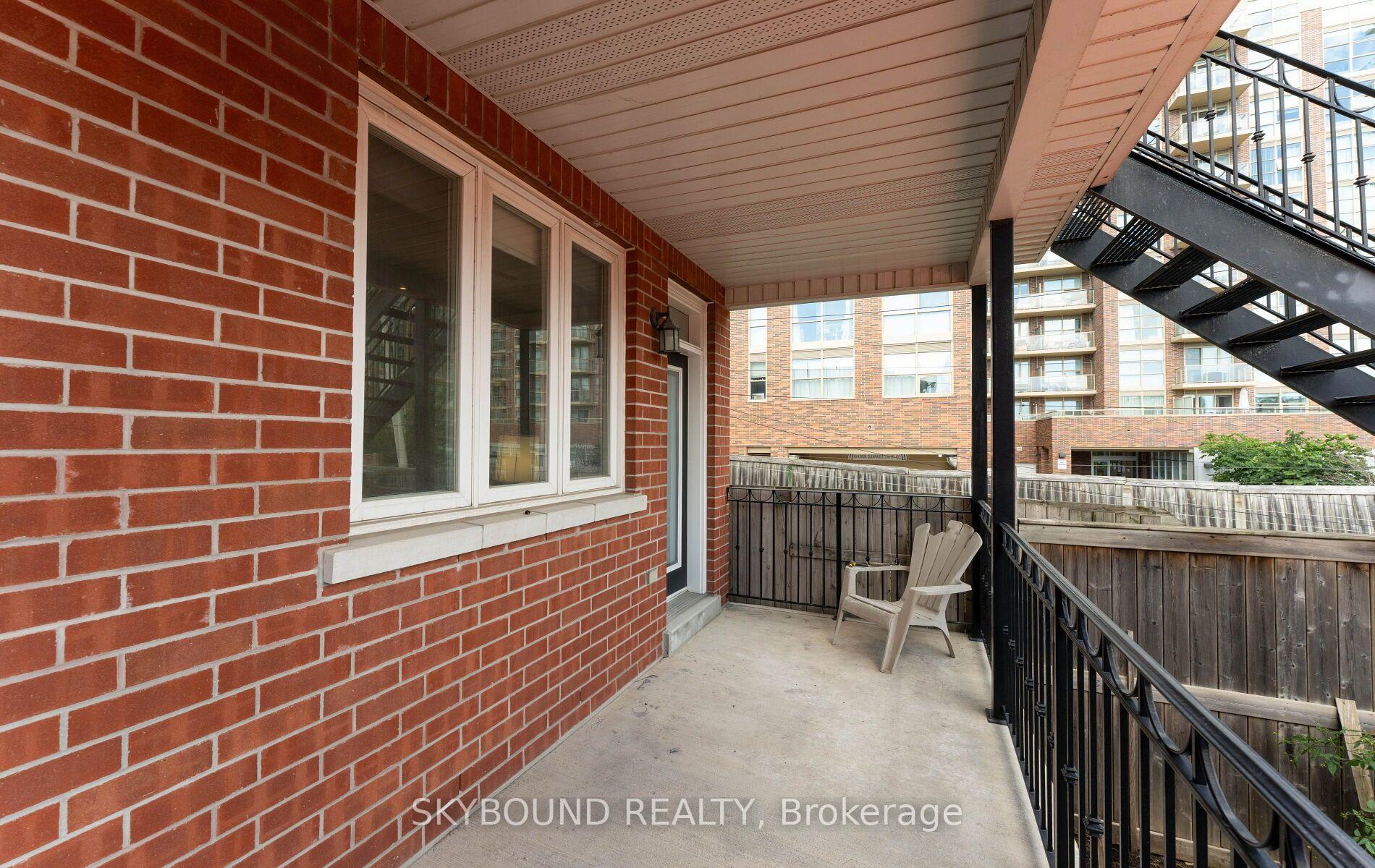 Photo 37 of 101 Ford Street, Toronto, Weston-Pellam Park — HOMEH
