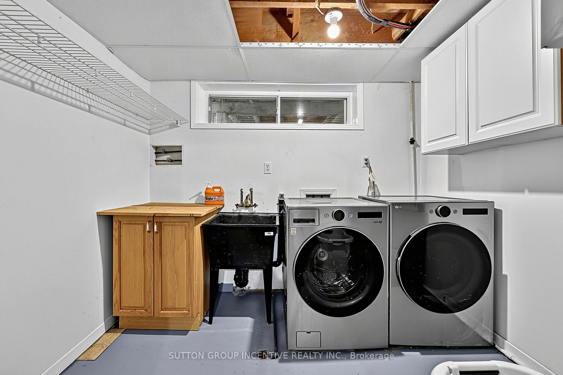 Photo 31 of 163 Grove Street E, Barrie, Wellington — HOMEH