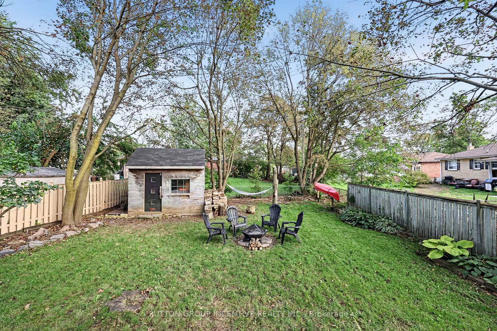 Photo 37 of 163 Grove Street E, Barrie, Wellington — HOMEH