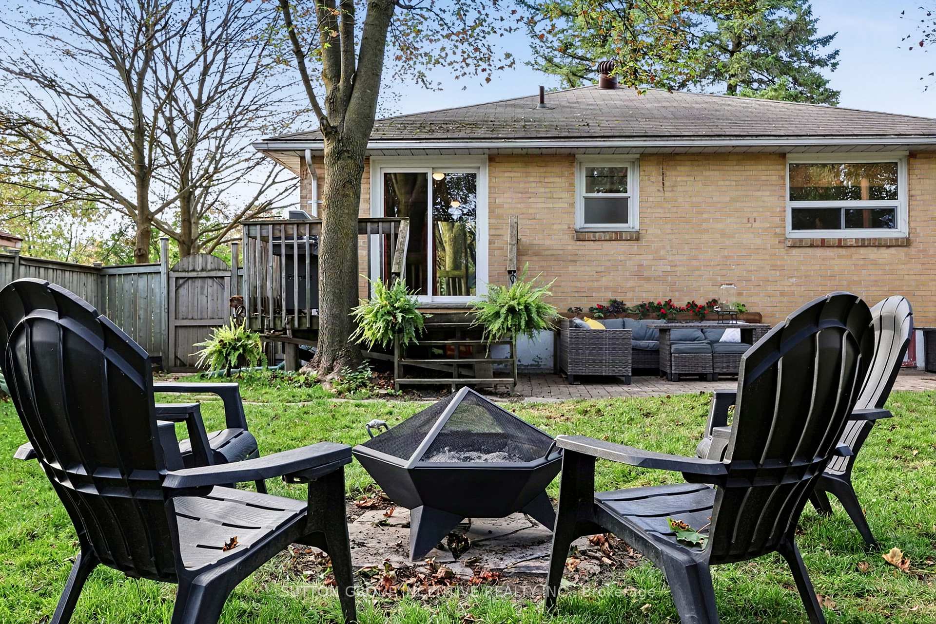 Photo 38 of 163 Grove Street E, Barrie, Wellington — HOMEH