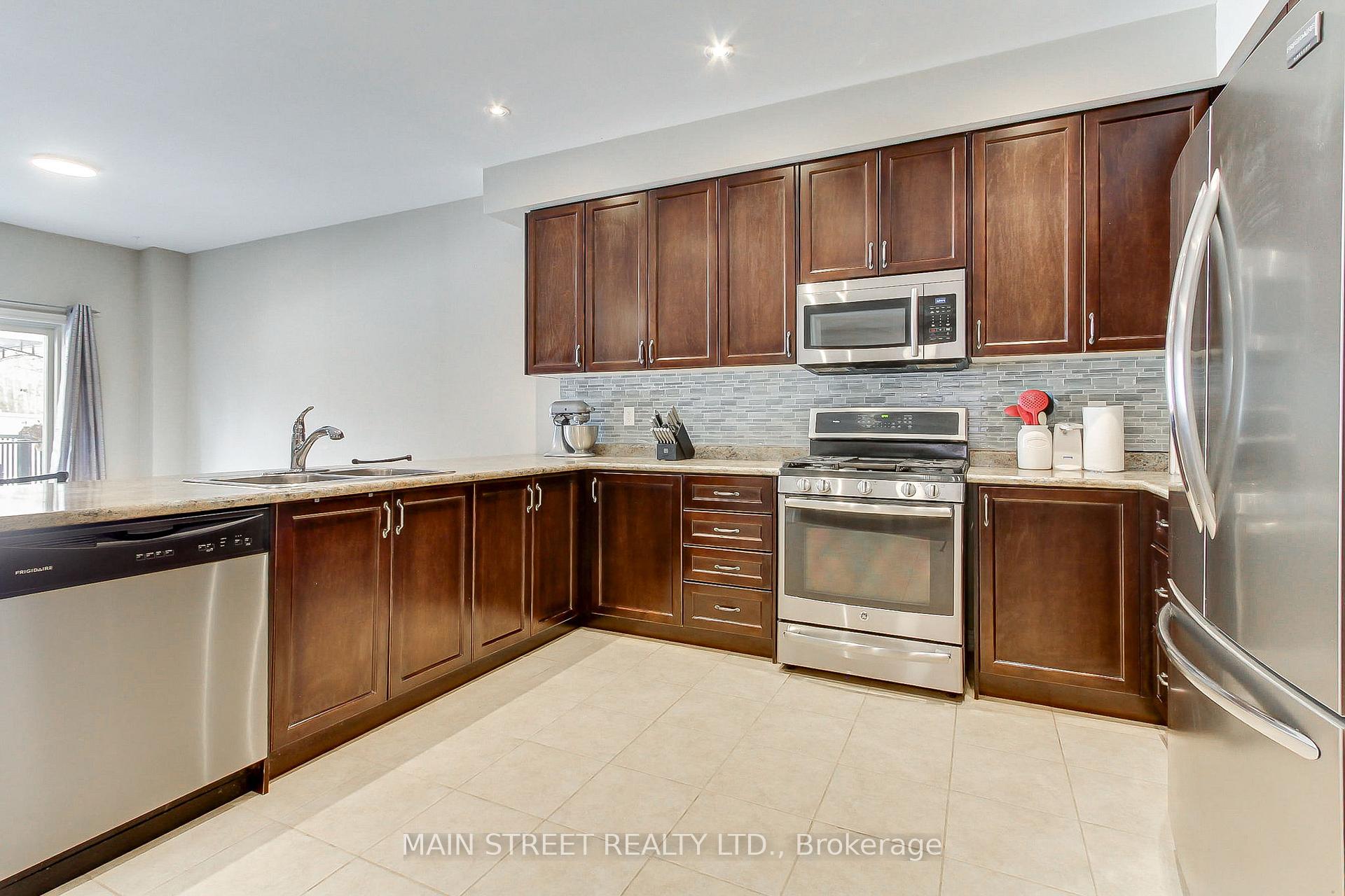 Photo 9 of 42 Prosser Crescent, Georgina, Sutton & Jackson's Point — HOMEH