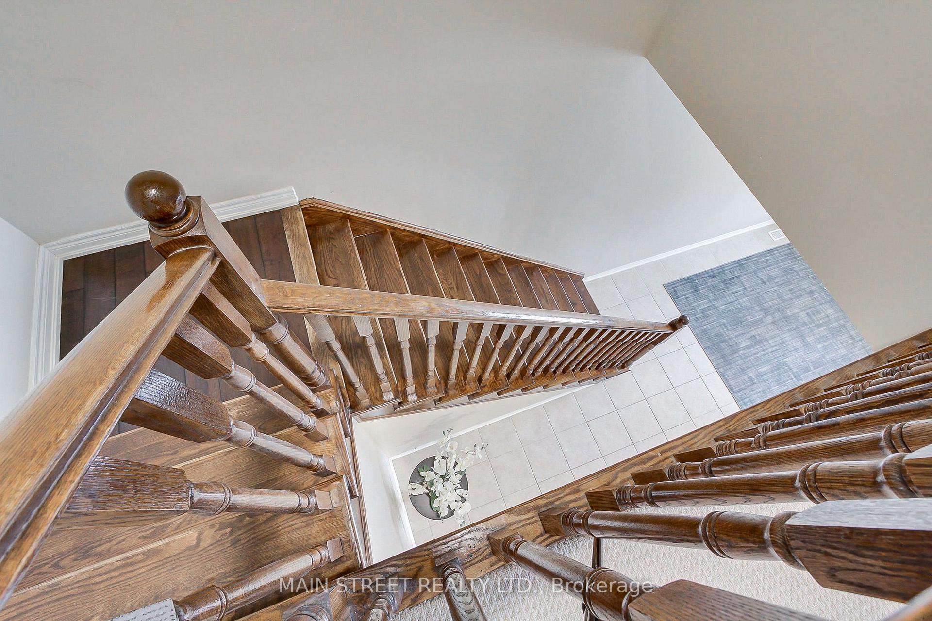 Photo 15 of 42 Prosser Crescent, Georgina, Sutton & Jackson's Point — HOMEH