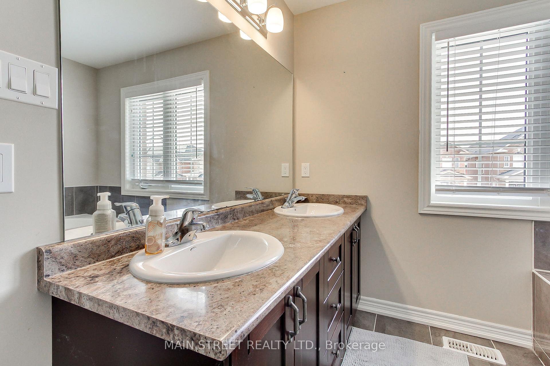 Photo 19 of 42 Prosser Crescent, Georgina, Sutton & Jackson's Point — HOMEH