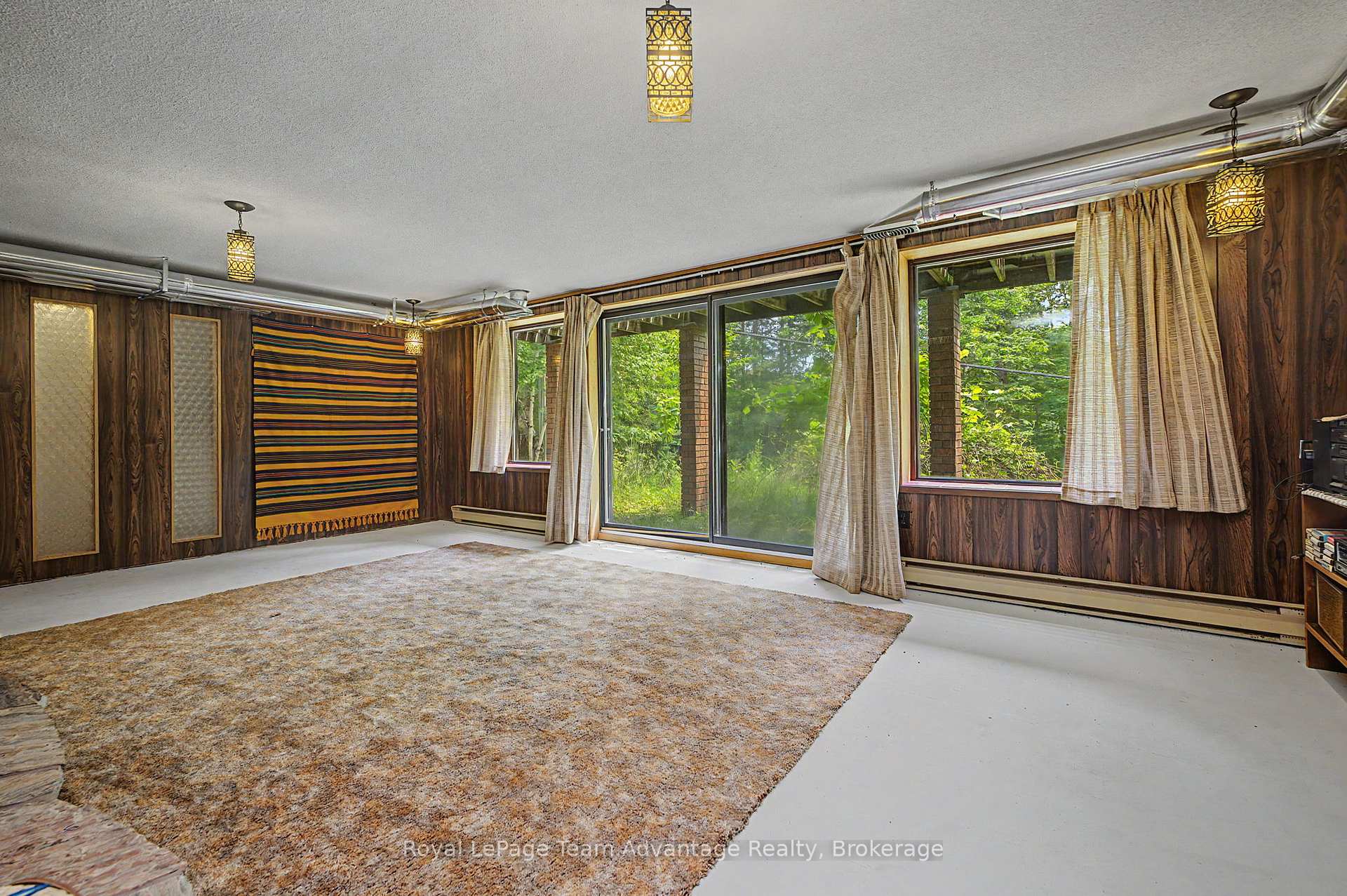 Photo 32 of 49 Bayview Drive, Carling — HOMEH