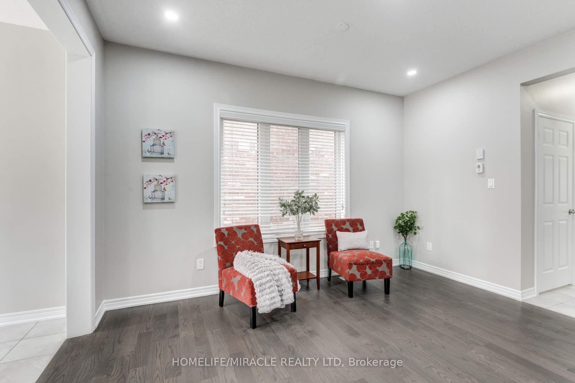 Photo 18 of 15 Banbridge Crescent, Brampton, Credit Valley — HOMEH