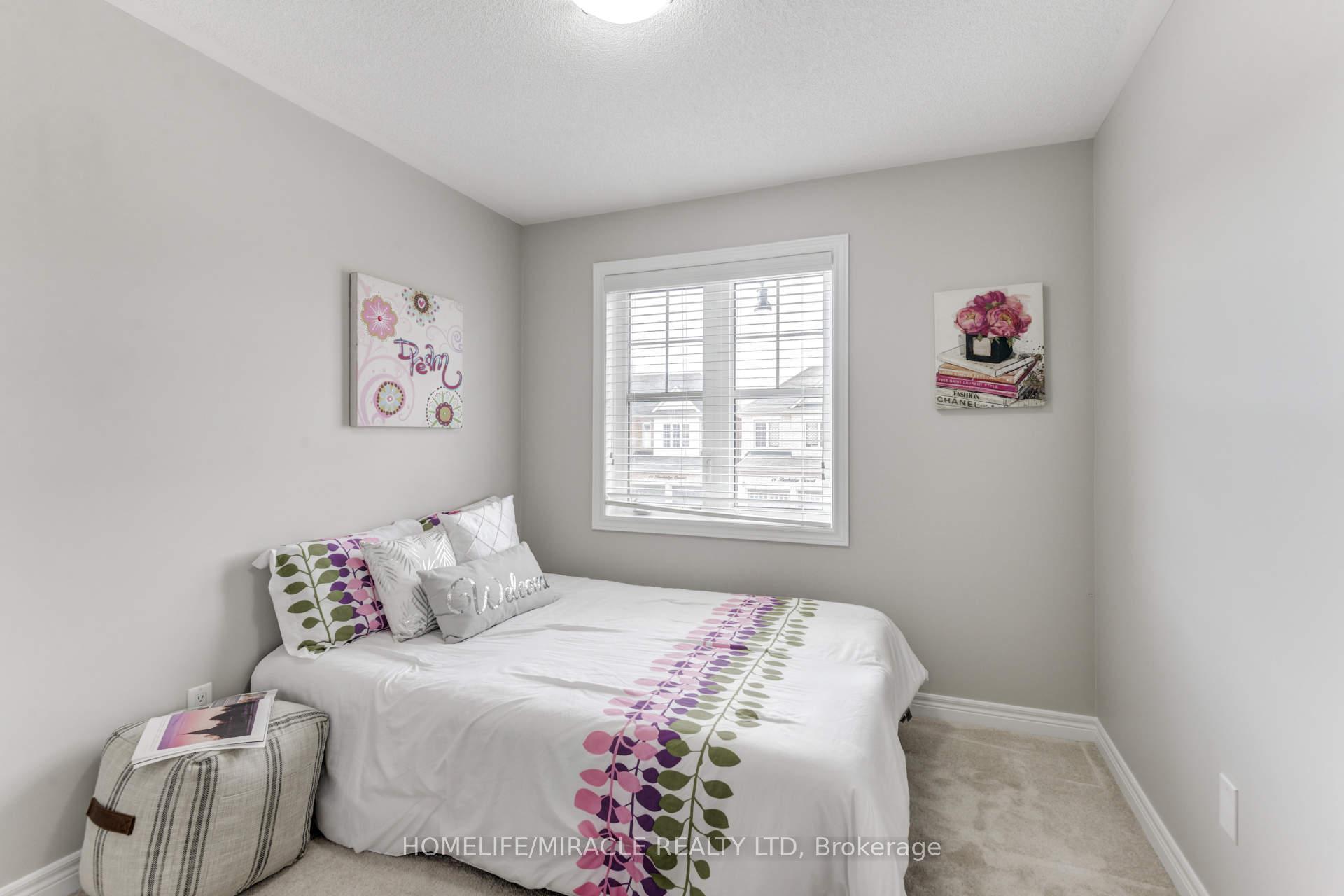 Photo 45 of 15 Banbridge Crescent, Brampton, Credit Valley — HOMEH