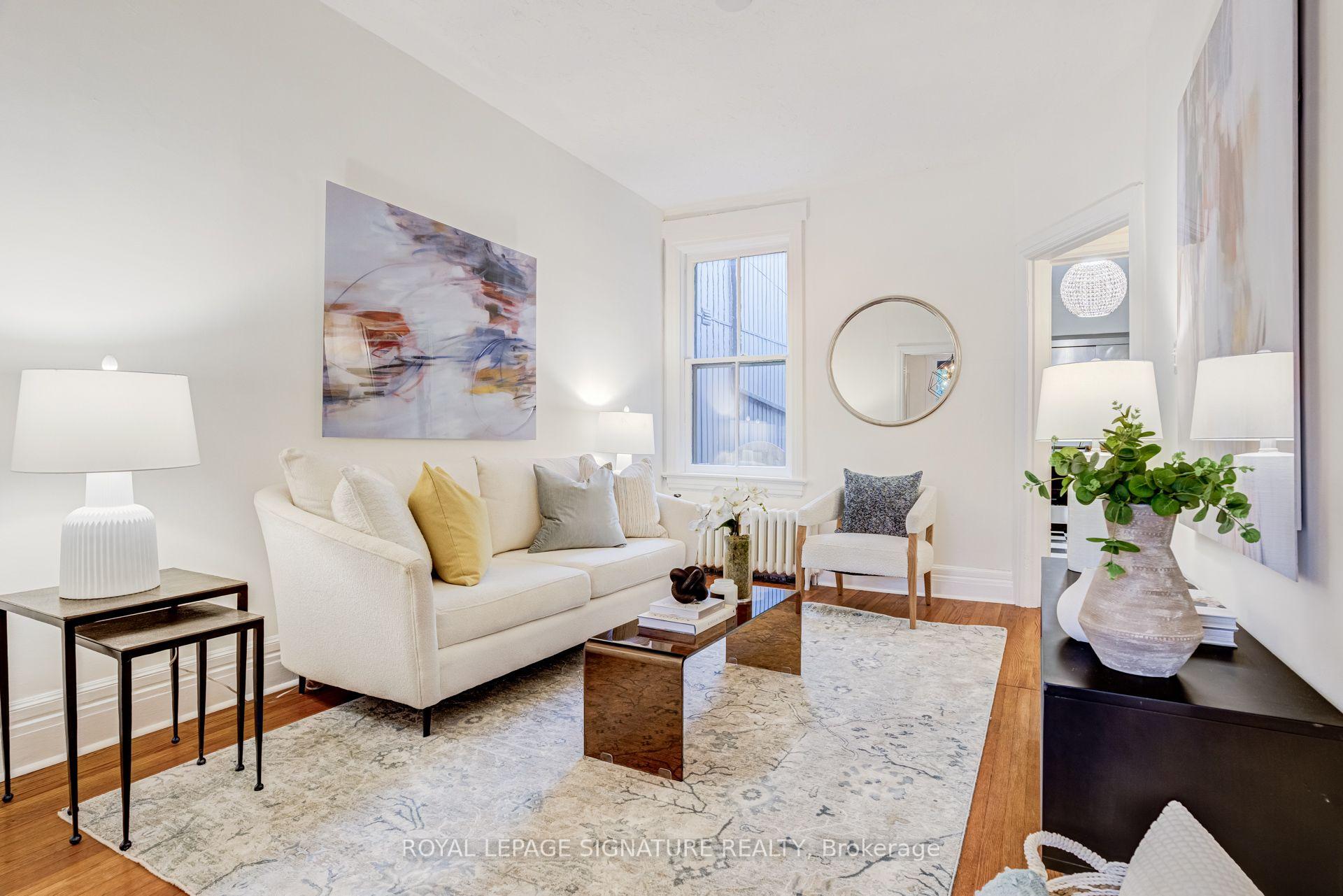 Photo 10 of 426 Delaware Avenue, Toronto, Dovercourt-Wallace Emerson-Junction — HOMEH