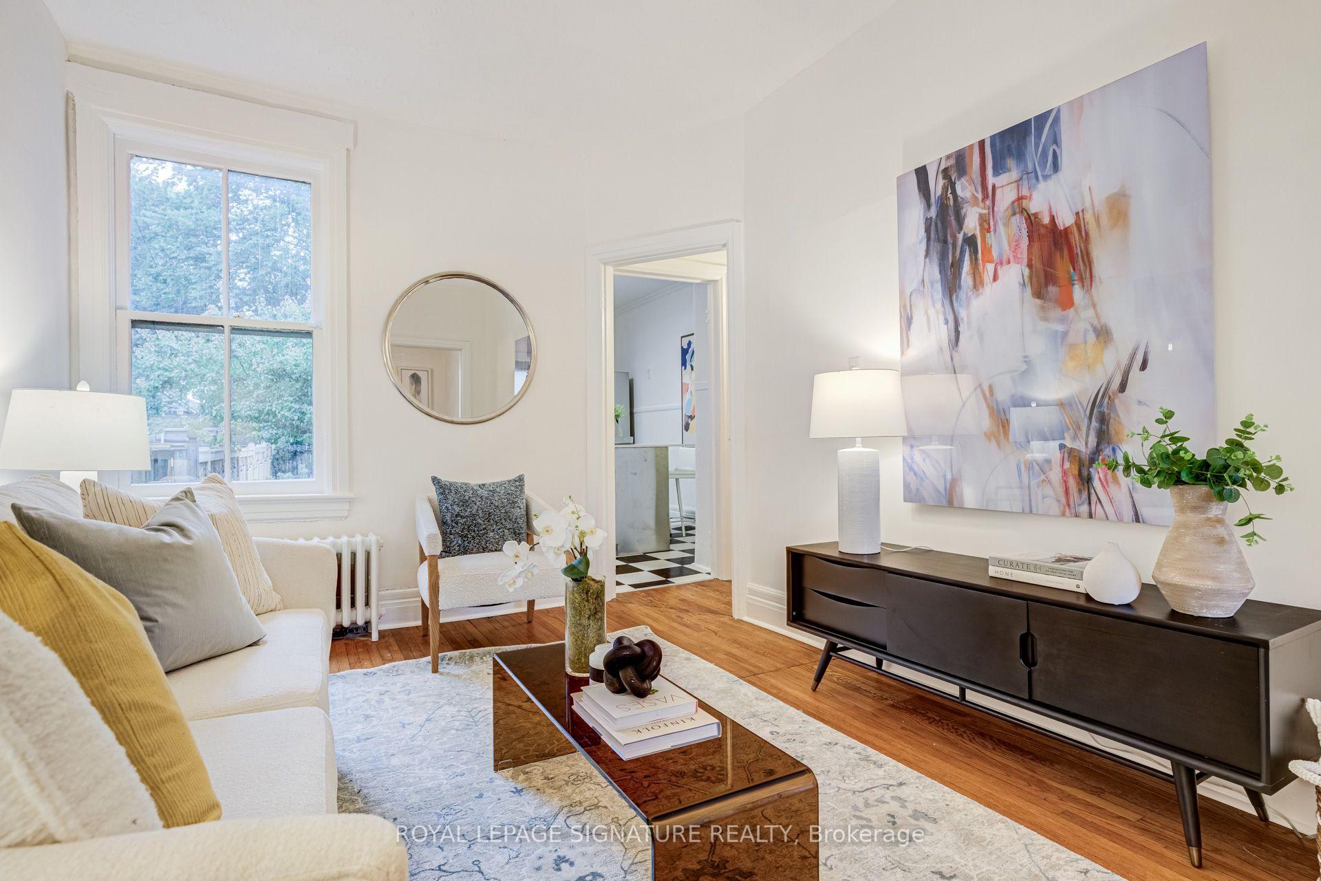 Photo 12 of 426 Delaware Avenue, Toronto, Dovercourt-Wallace Emerson-Junction — HOMEH