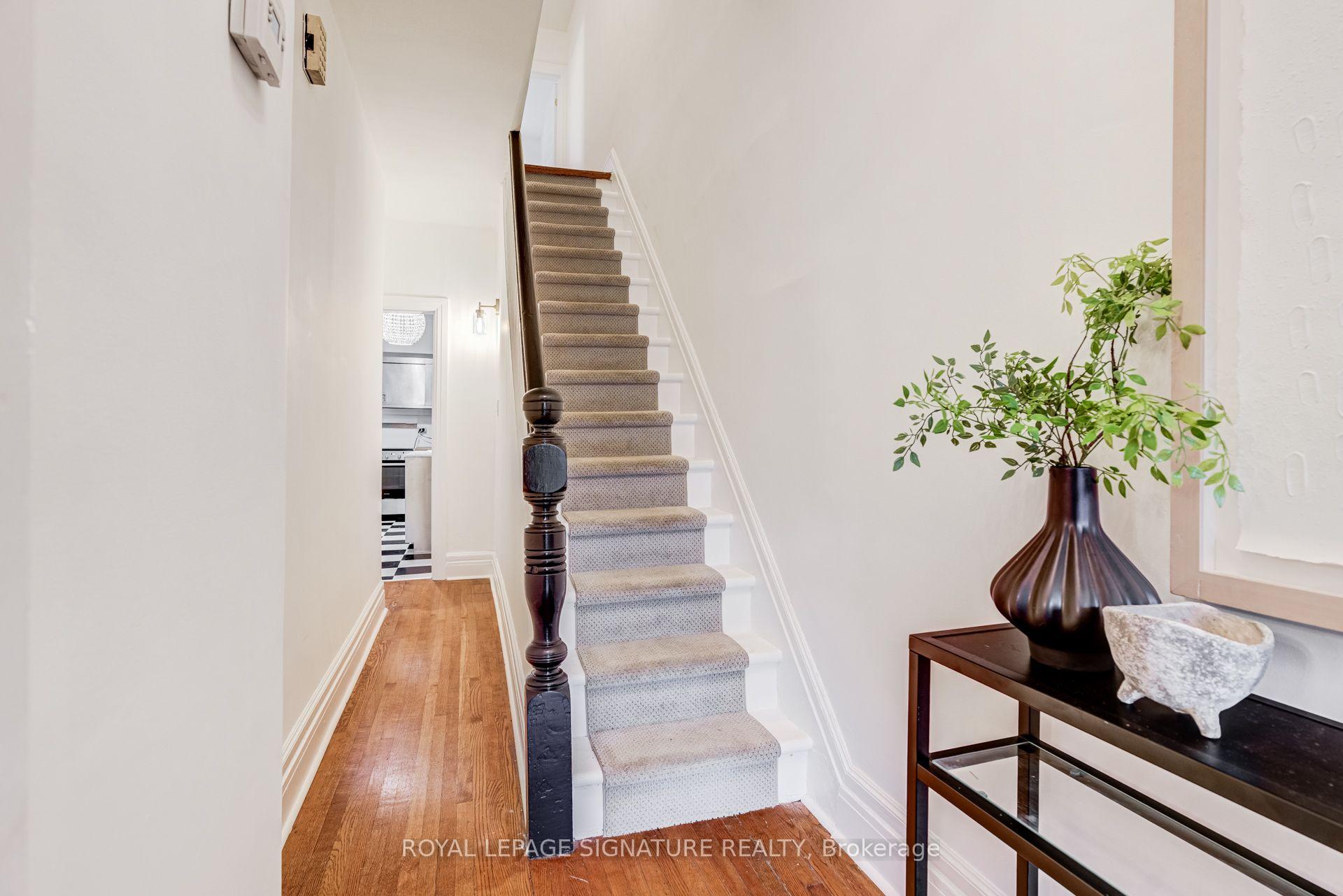 Photo 20 of 426 Delaware Avenue, Toronto, Dovercourt-Wallace Emerson-Junction — HOMEH