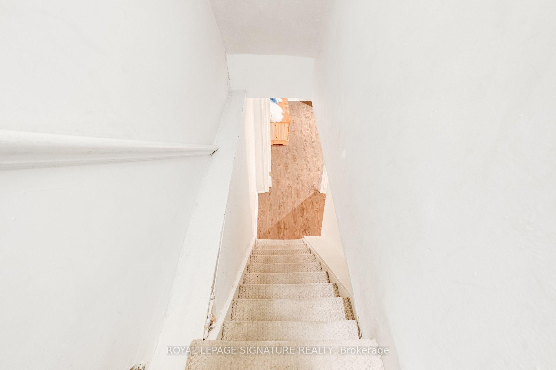 Photo 38 of 426 Delaware Avenue, Toronto, Dovercourt-Wallace Emerson-Junction — HOMEH