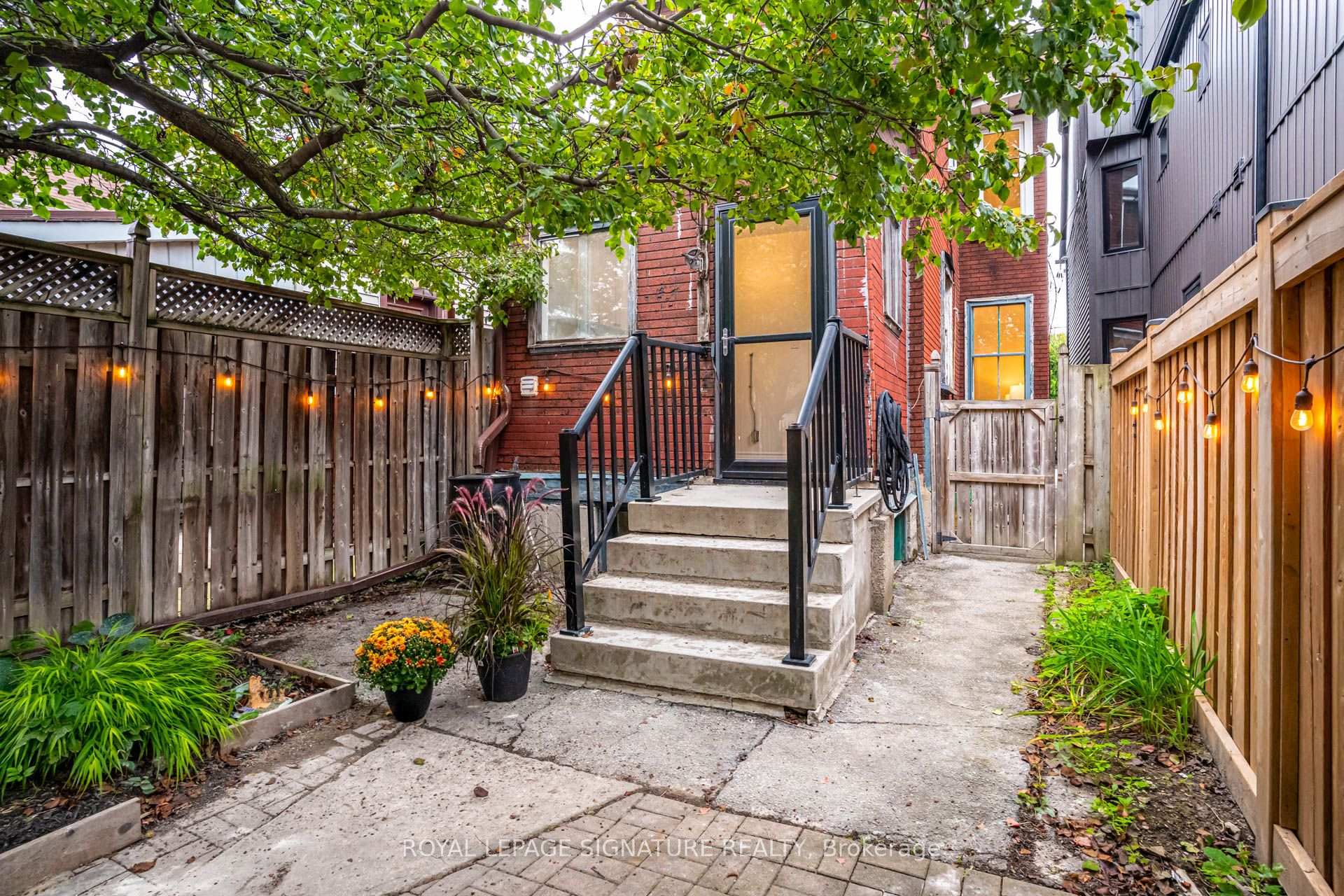 Photo 49 of 426 Delaware Avenue, Toronto, Dovercourt-Wallace Emerson-Junction — HOMEH