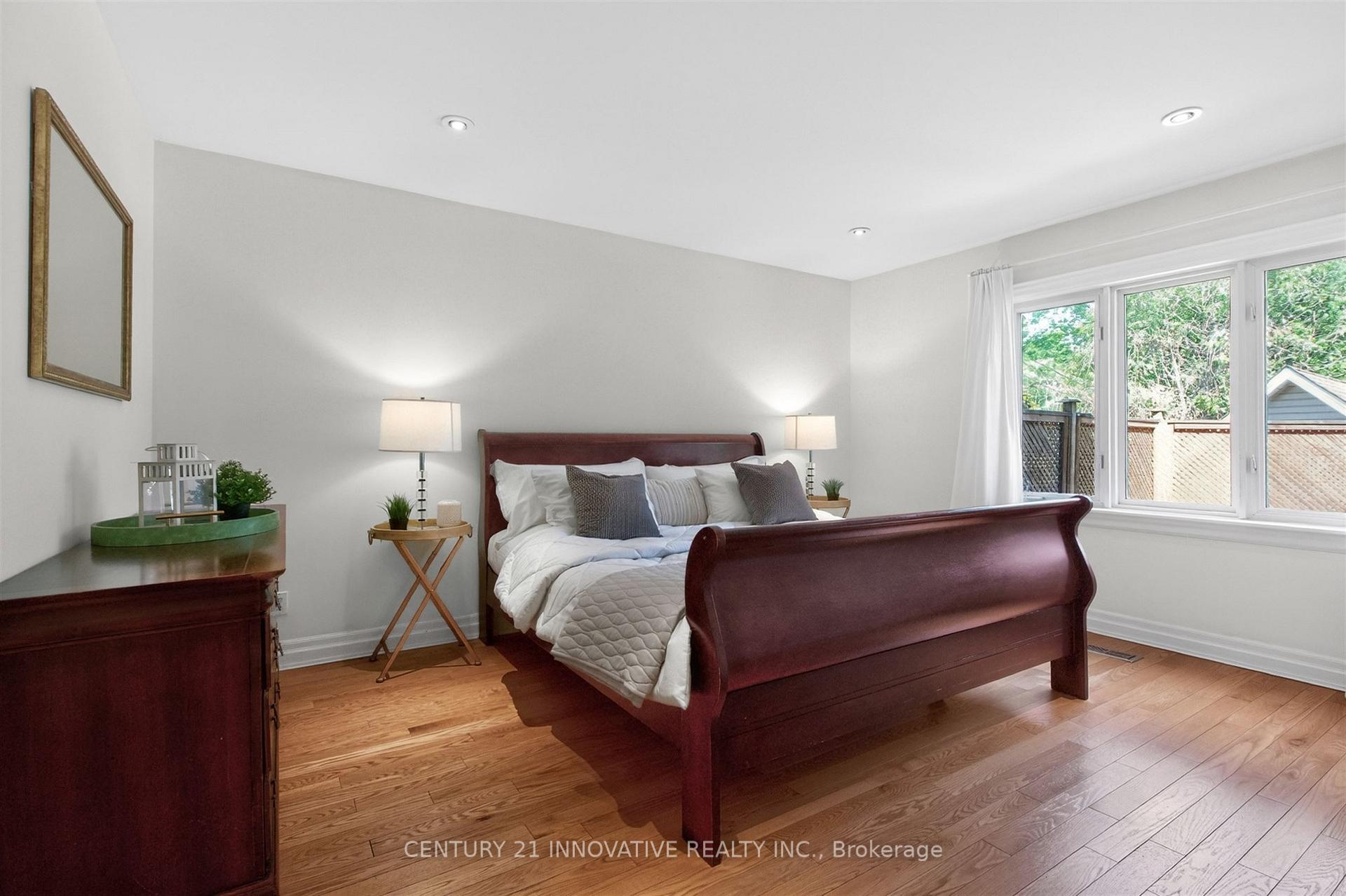 Photo 16 of 36 Martindale Road, Scarborough, Cliffcrest — HOMEH