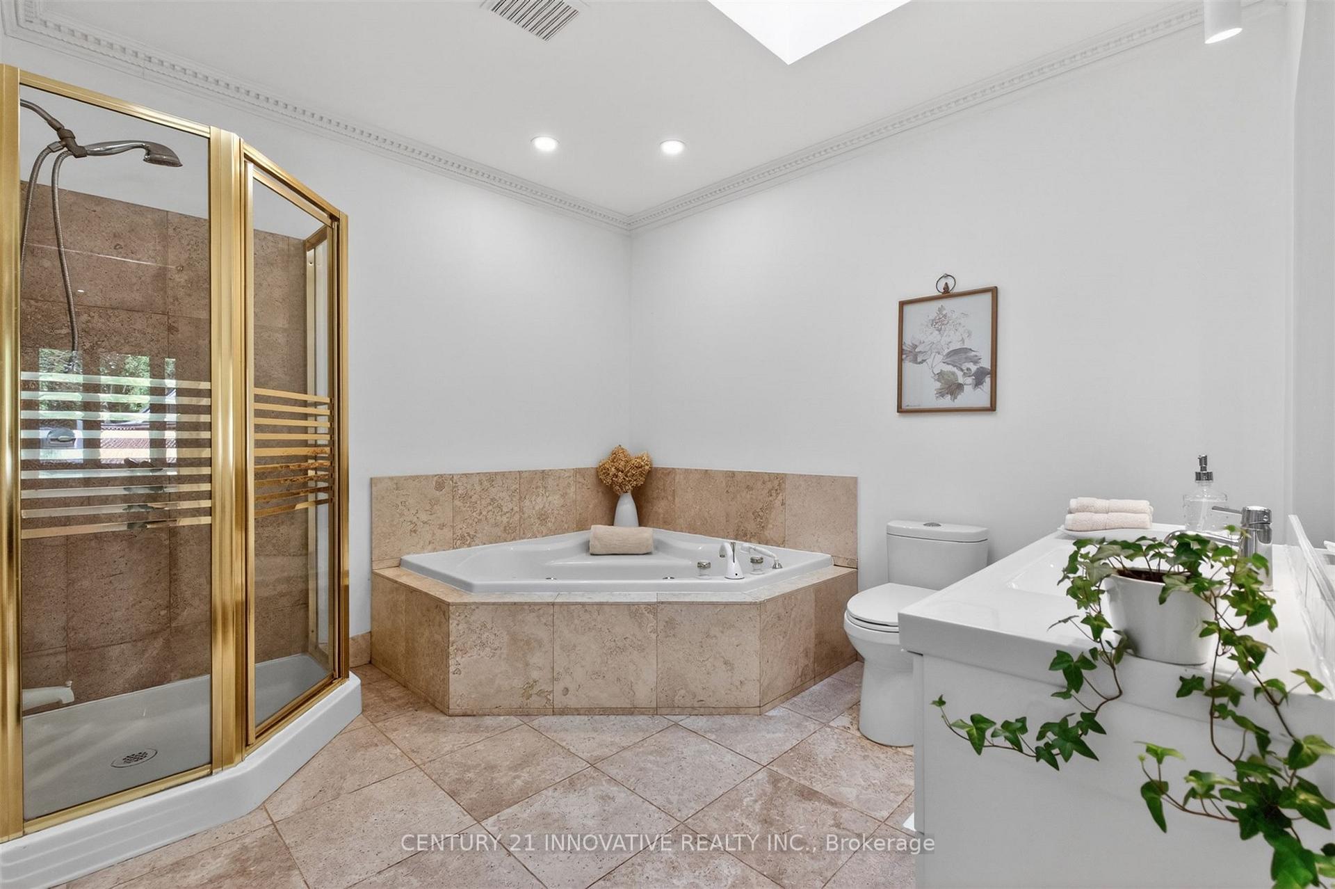 Photo 18 of 36 Martindale Road, Scarborough, Cliffcrest — HOMEH