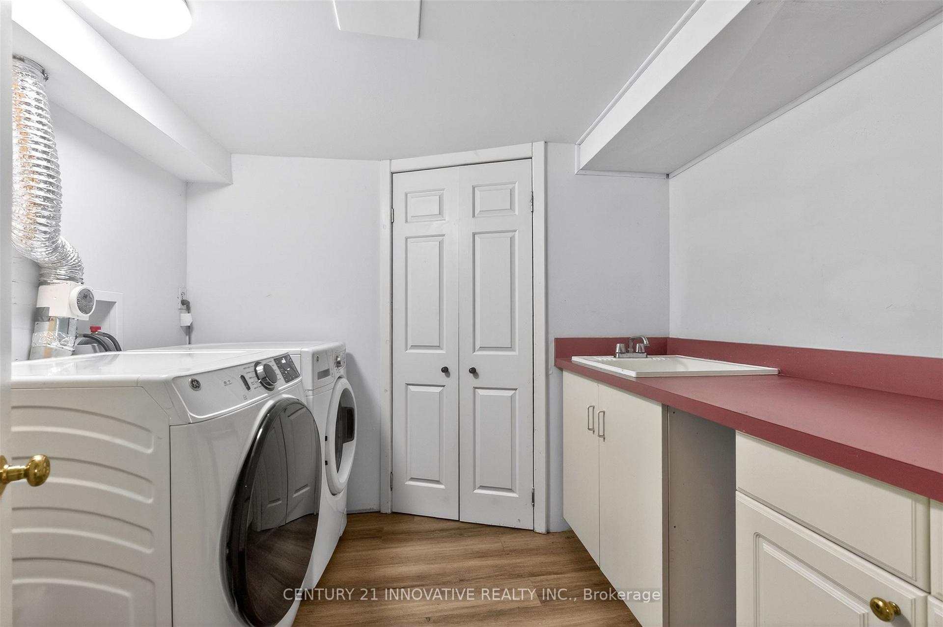 Photo 35 of 36 Martindale Road, Scarborough, Cliffcrest — HOMEH