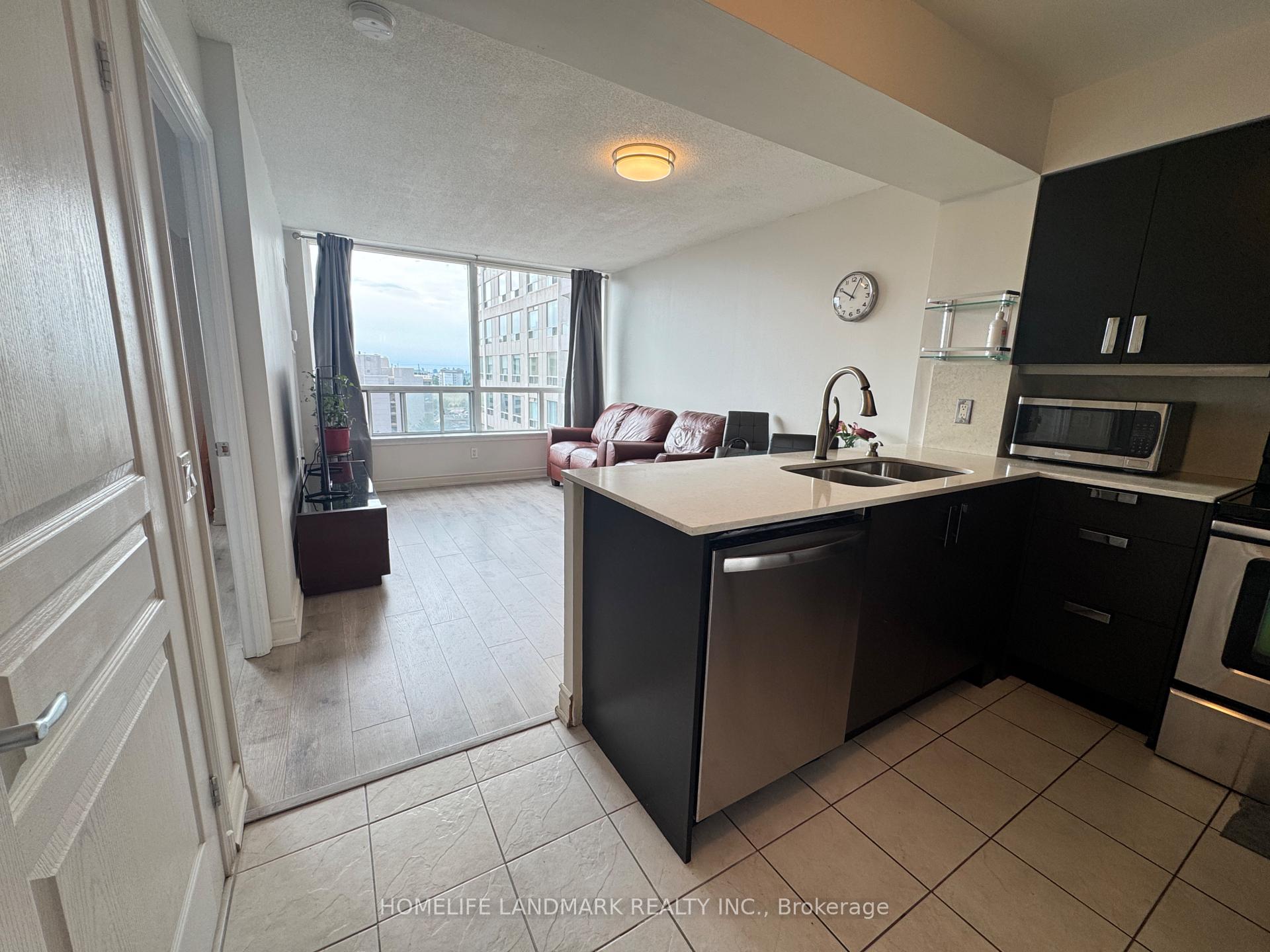Front of Unit 1019, 9015 Leslie Street