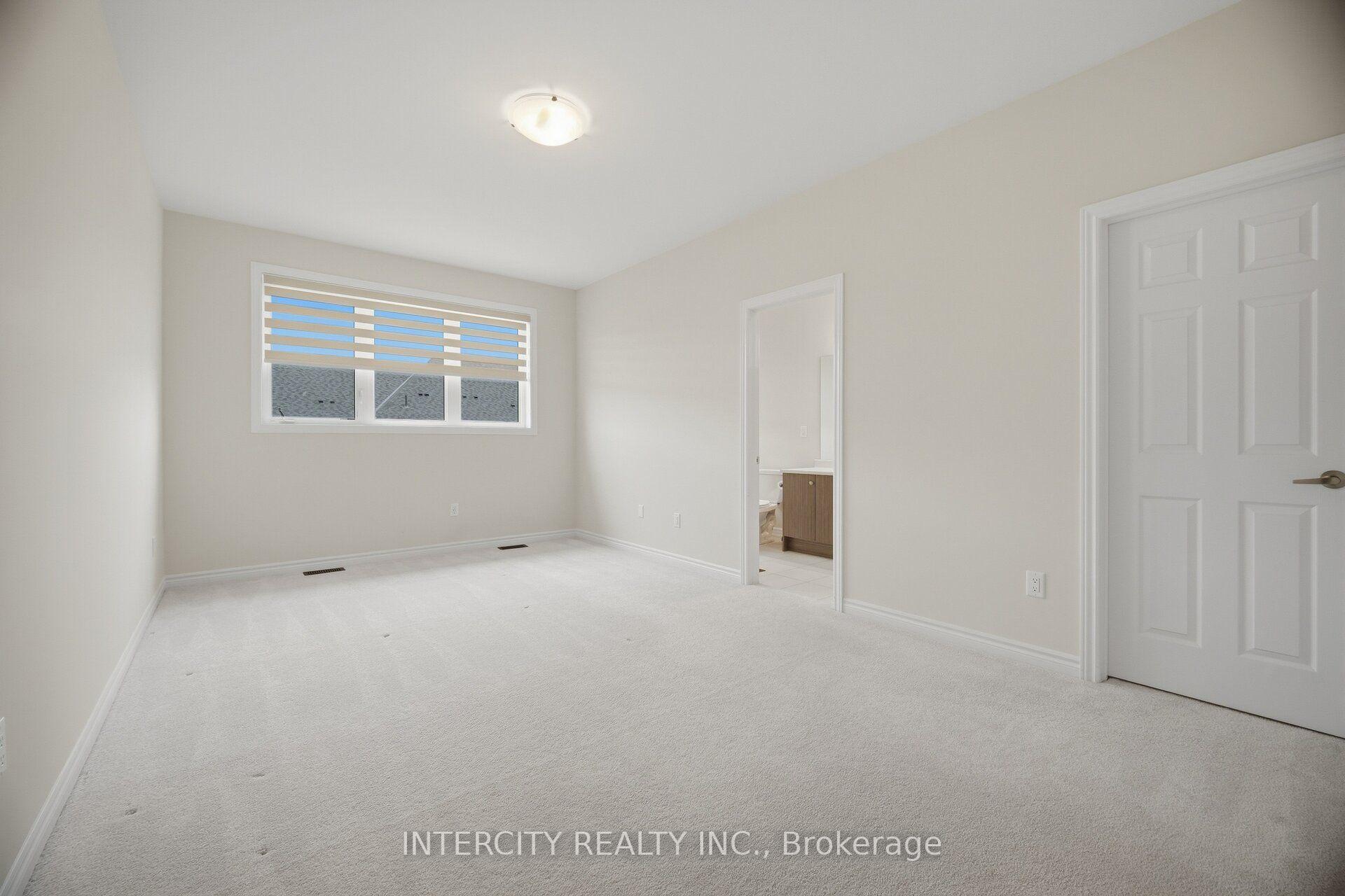 Photo 29 of 1378 National Common, Burlington, Tyandaga — HOMEH