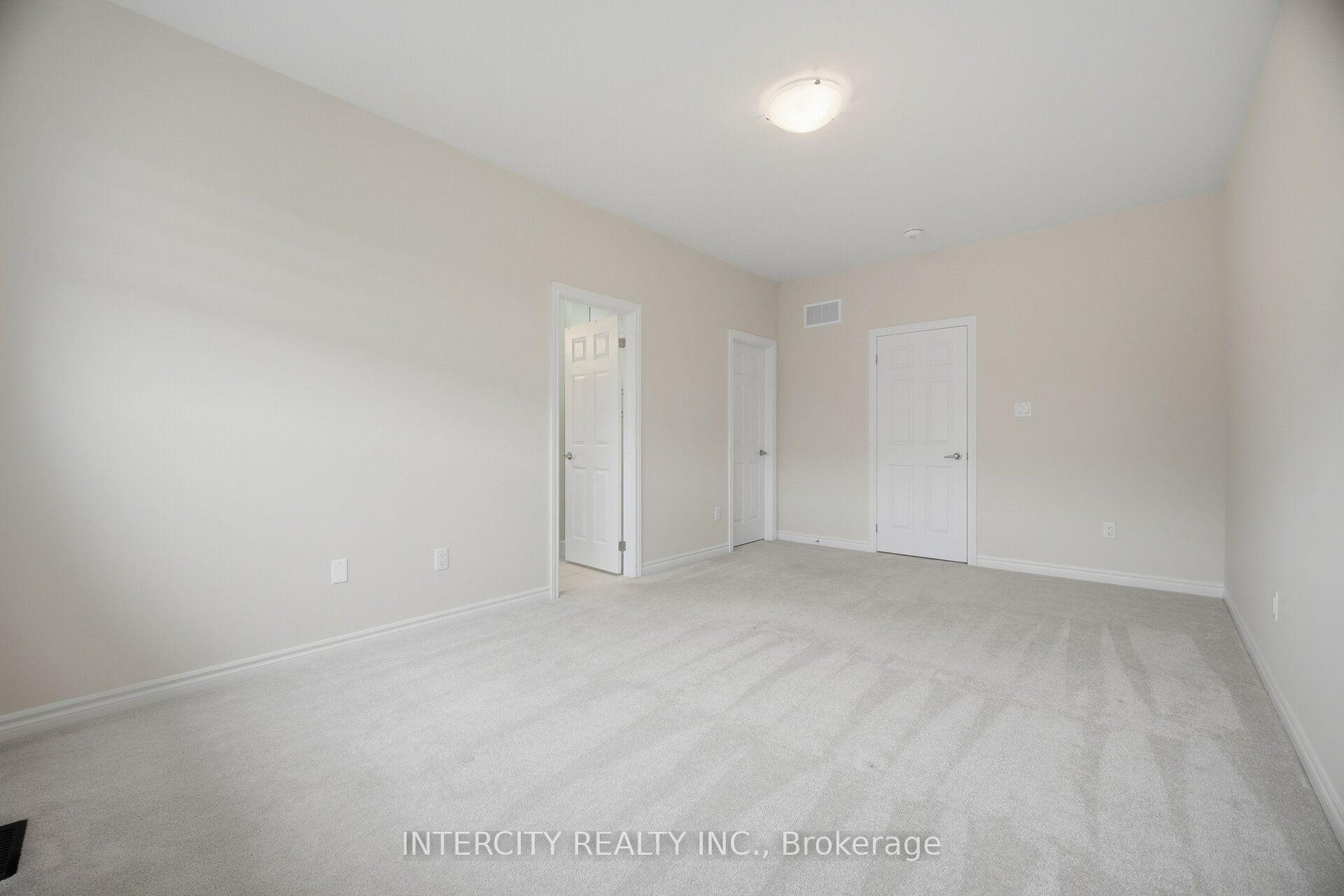 Photo 30 of 1378 National Common, Burlington, Tyandaga — HOMEH