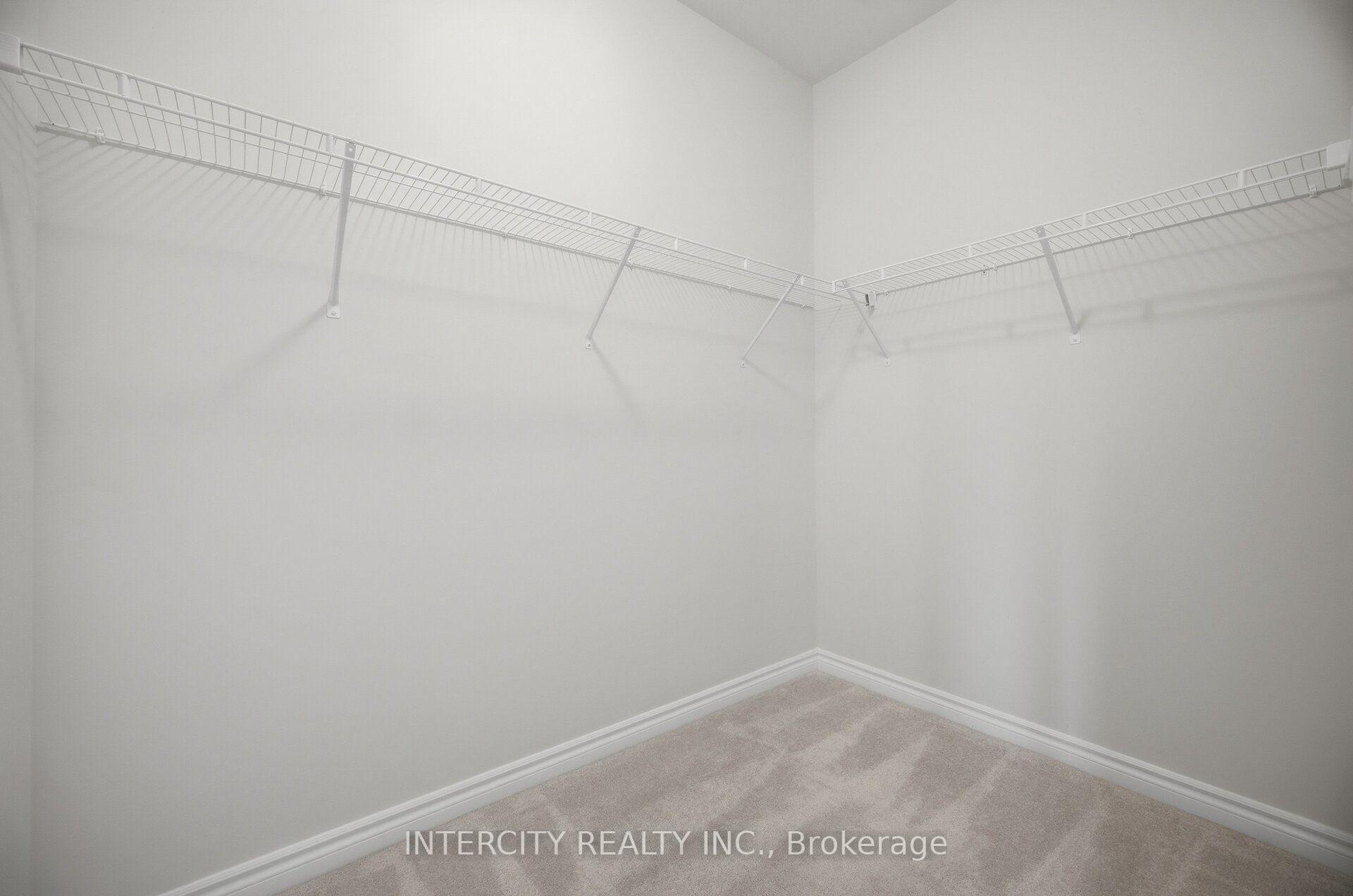 Photo 34 of 1378 National Common, Burlington, Tyandaga — HOMEH