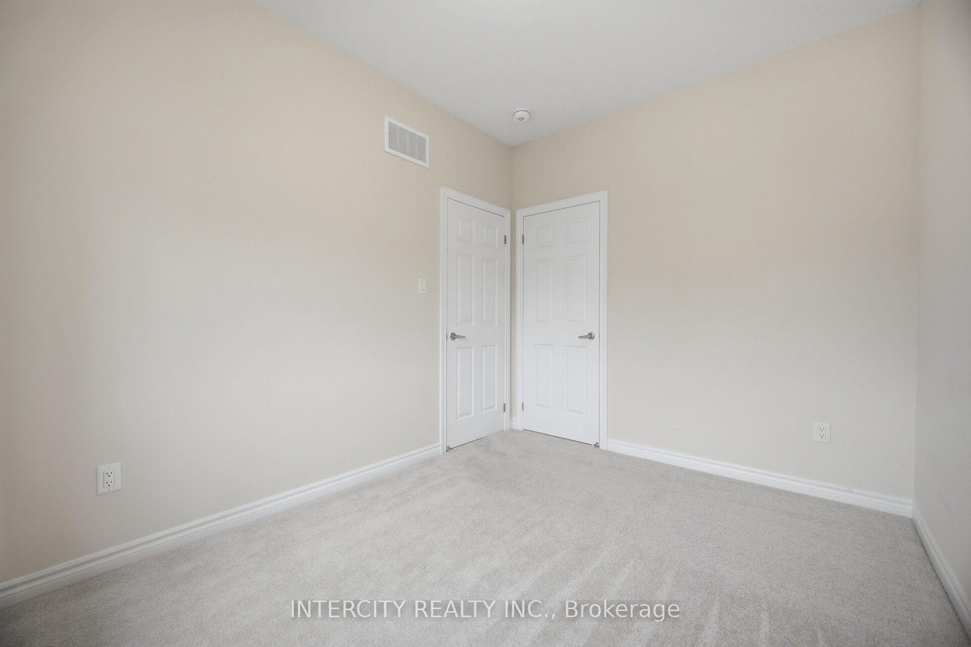 Photo 37 of 1378 National Common, Burlington, Tyandaga — HOMEH